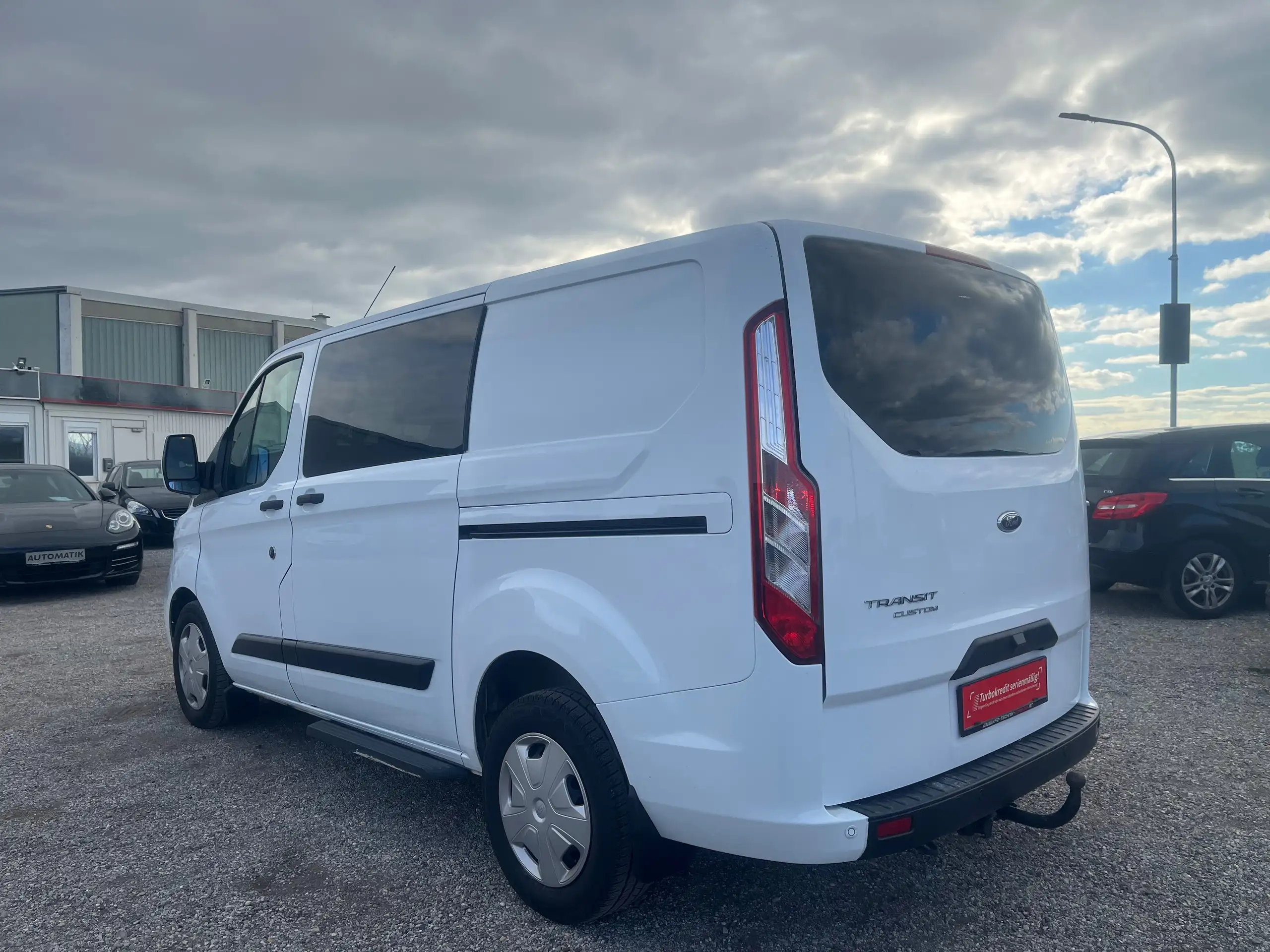 Ford - Transit Custom