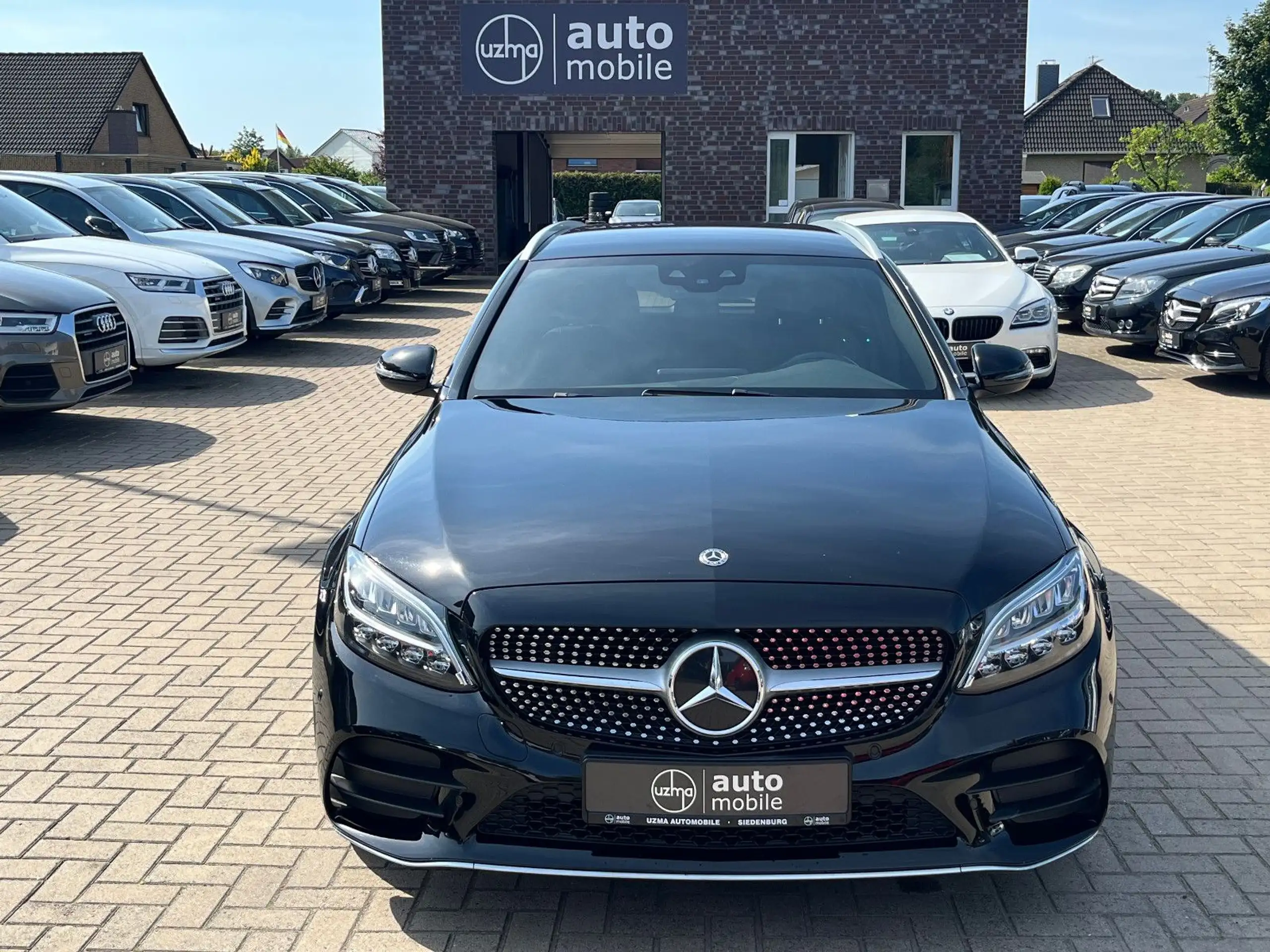 Mercedes-Benz - C 220