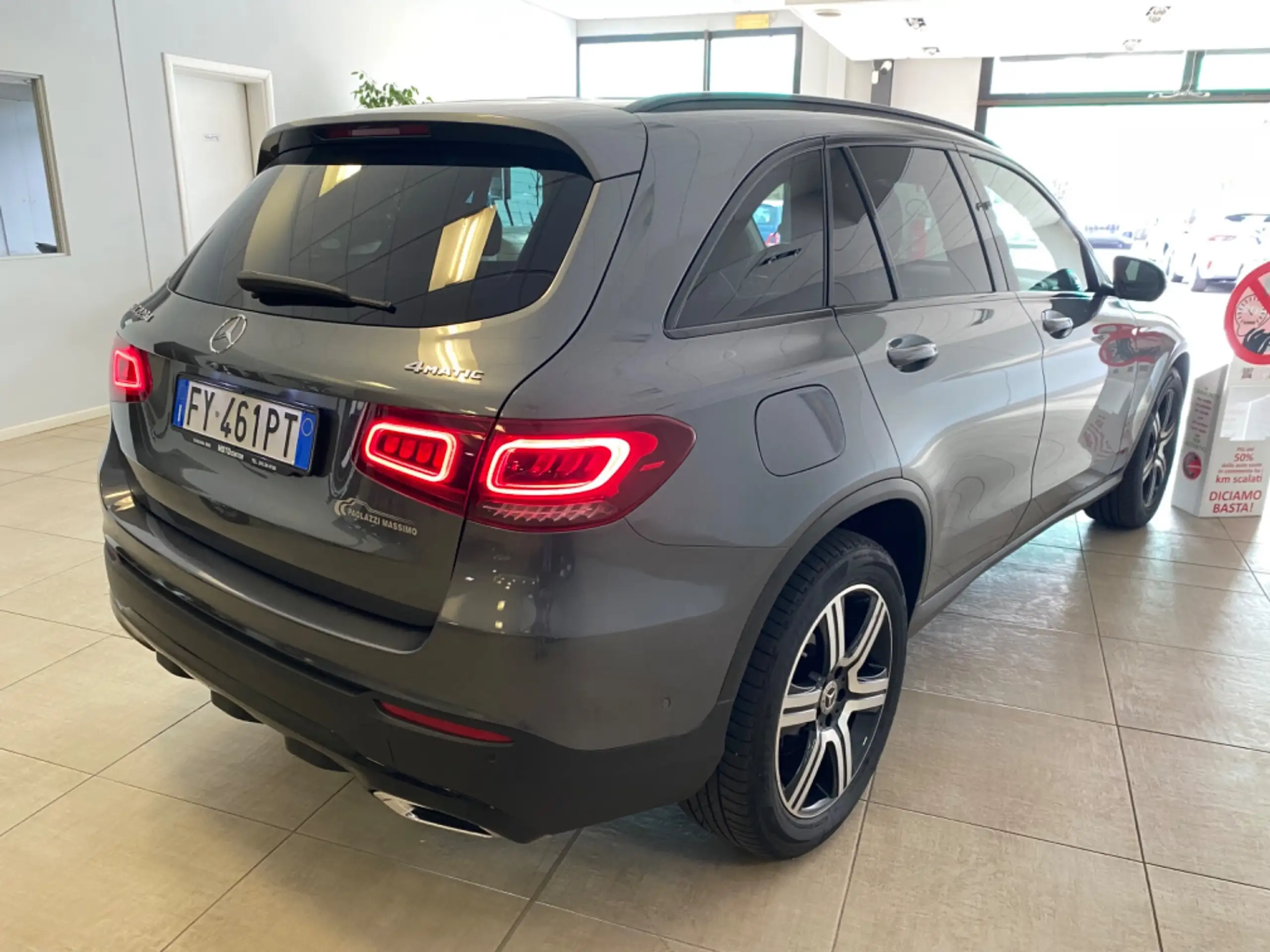 Mercedes-Benz - GLC 220