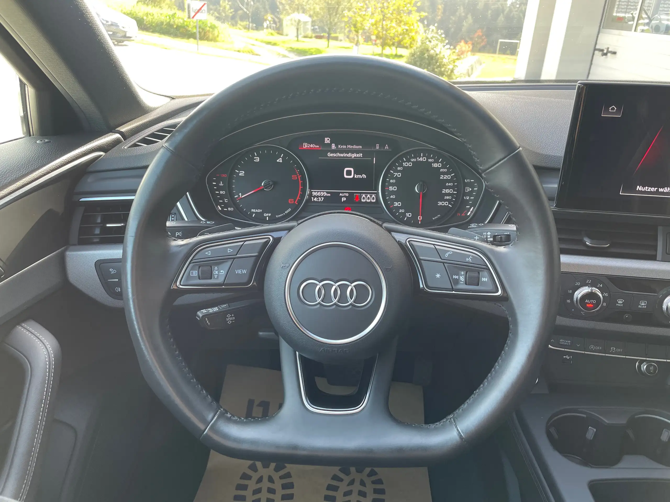 Audi - A4