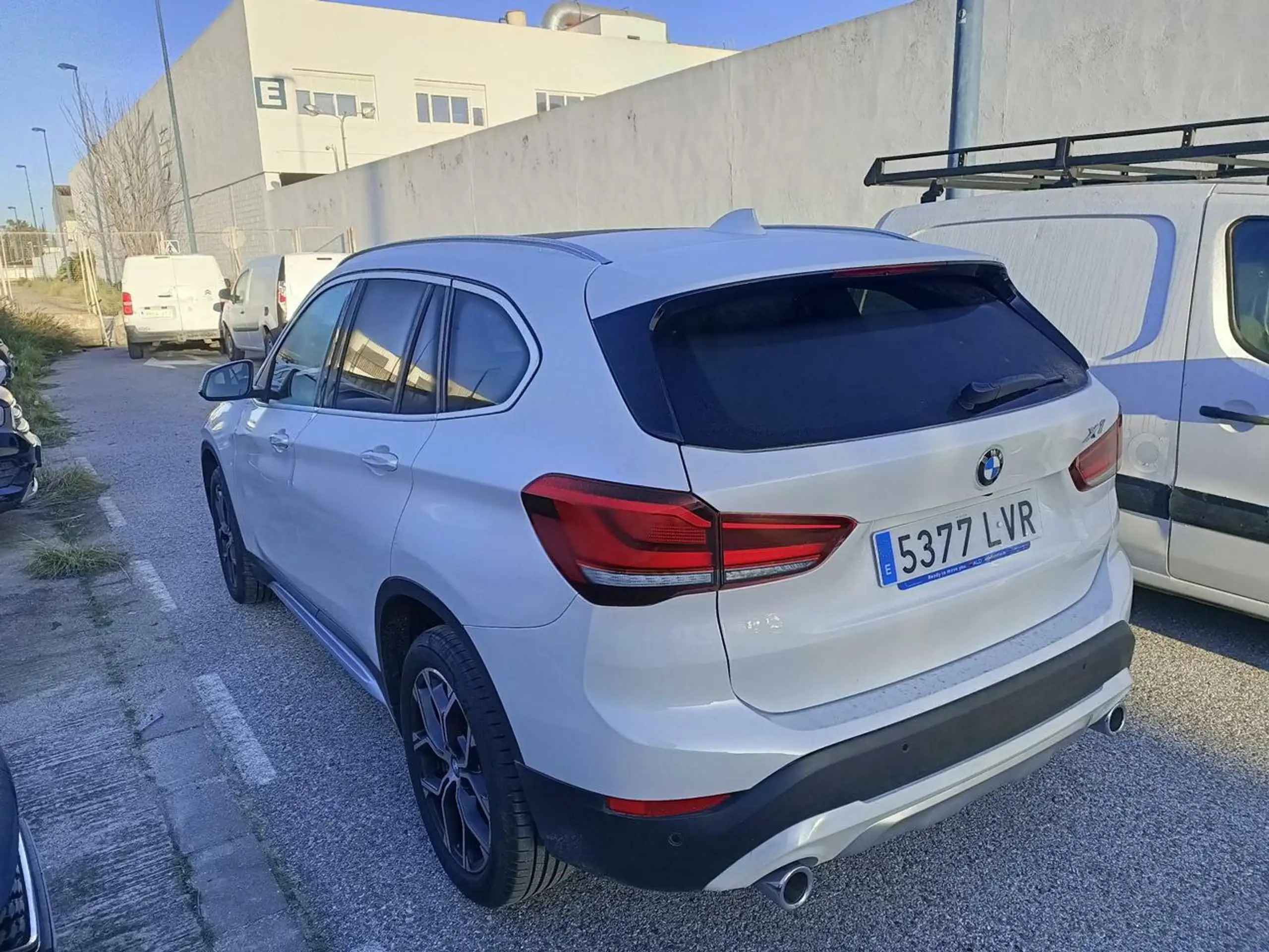 BMW - X1