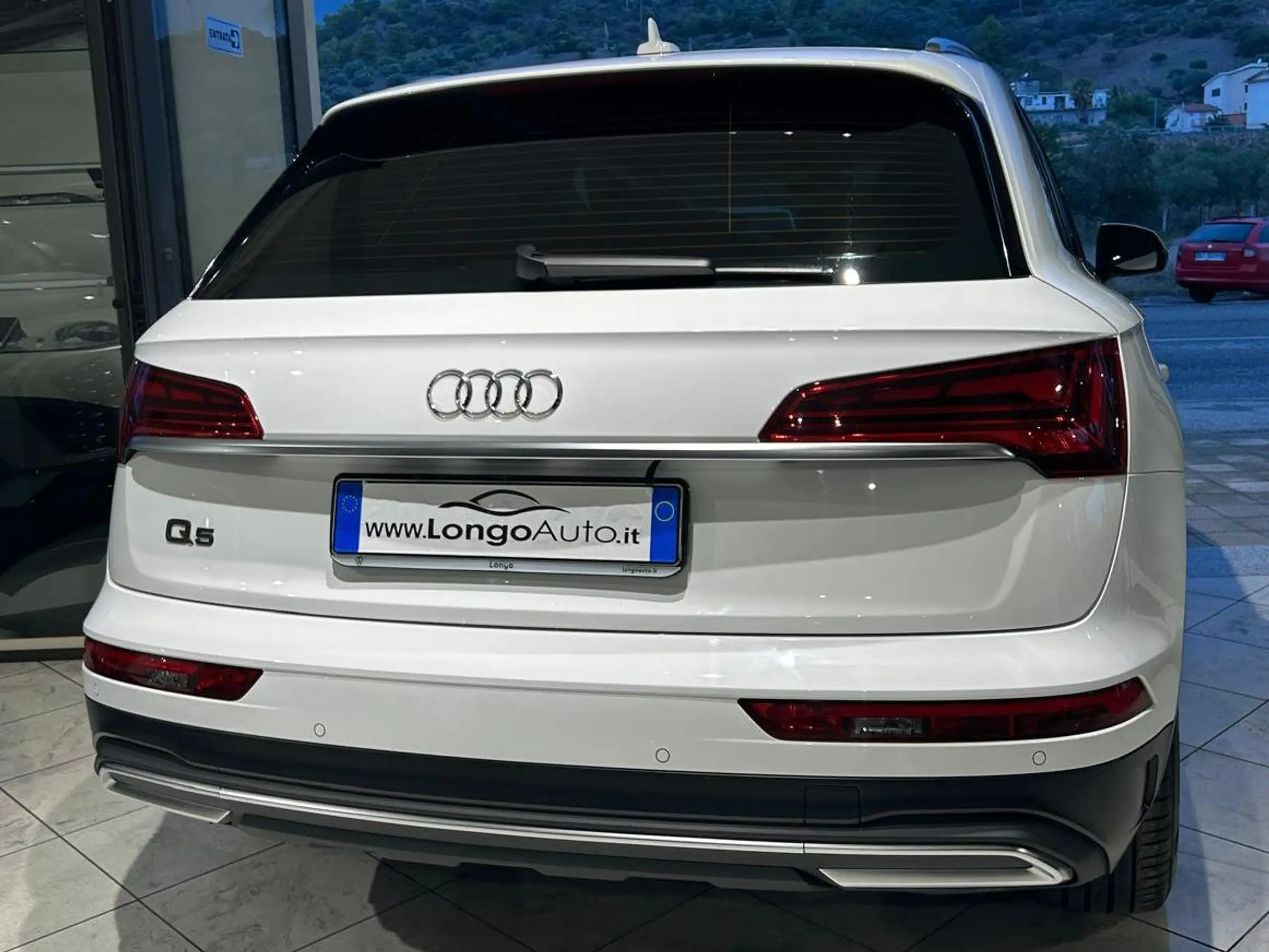 Audi - Q5