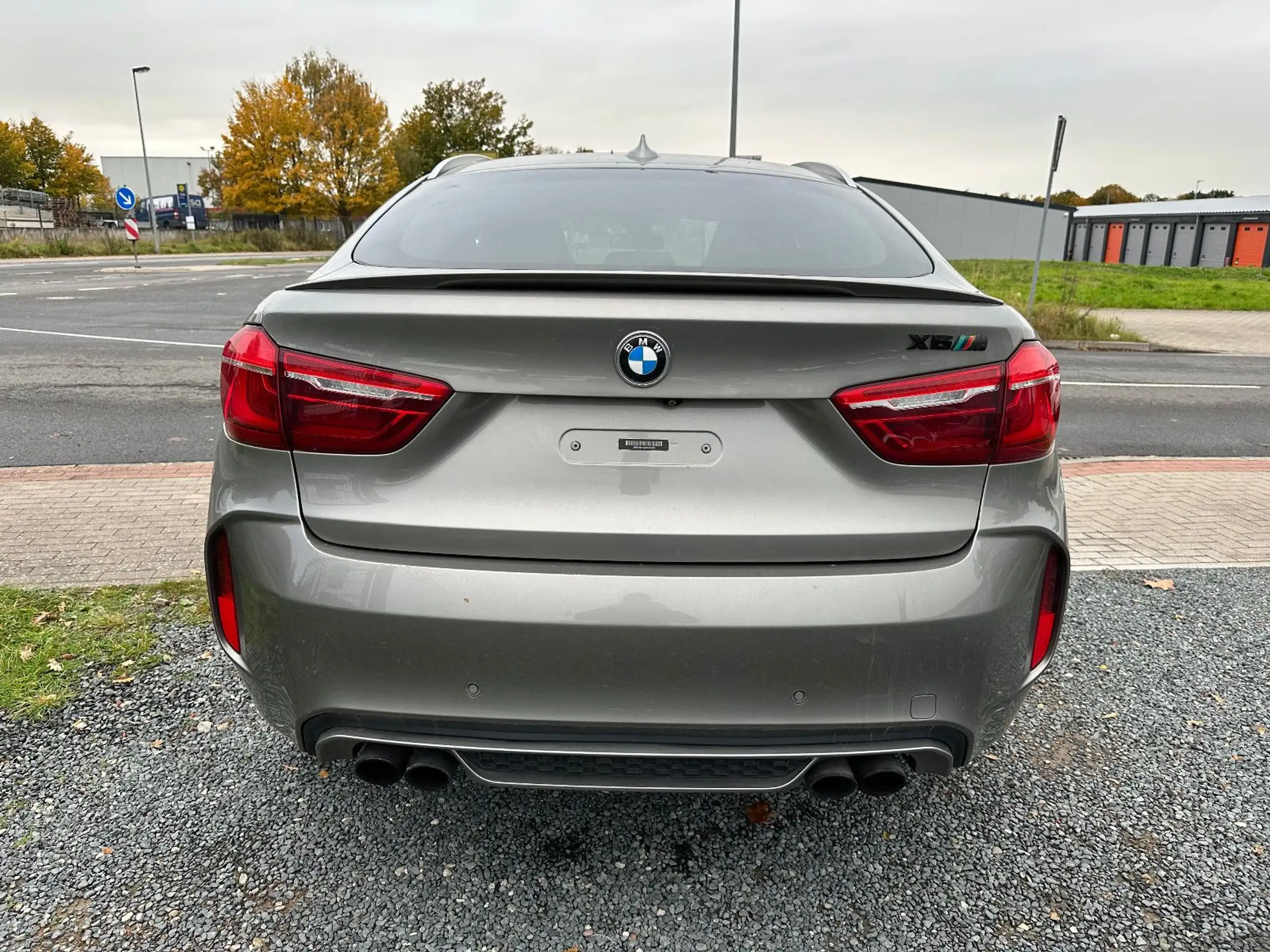 BMW - X6 M