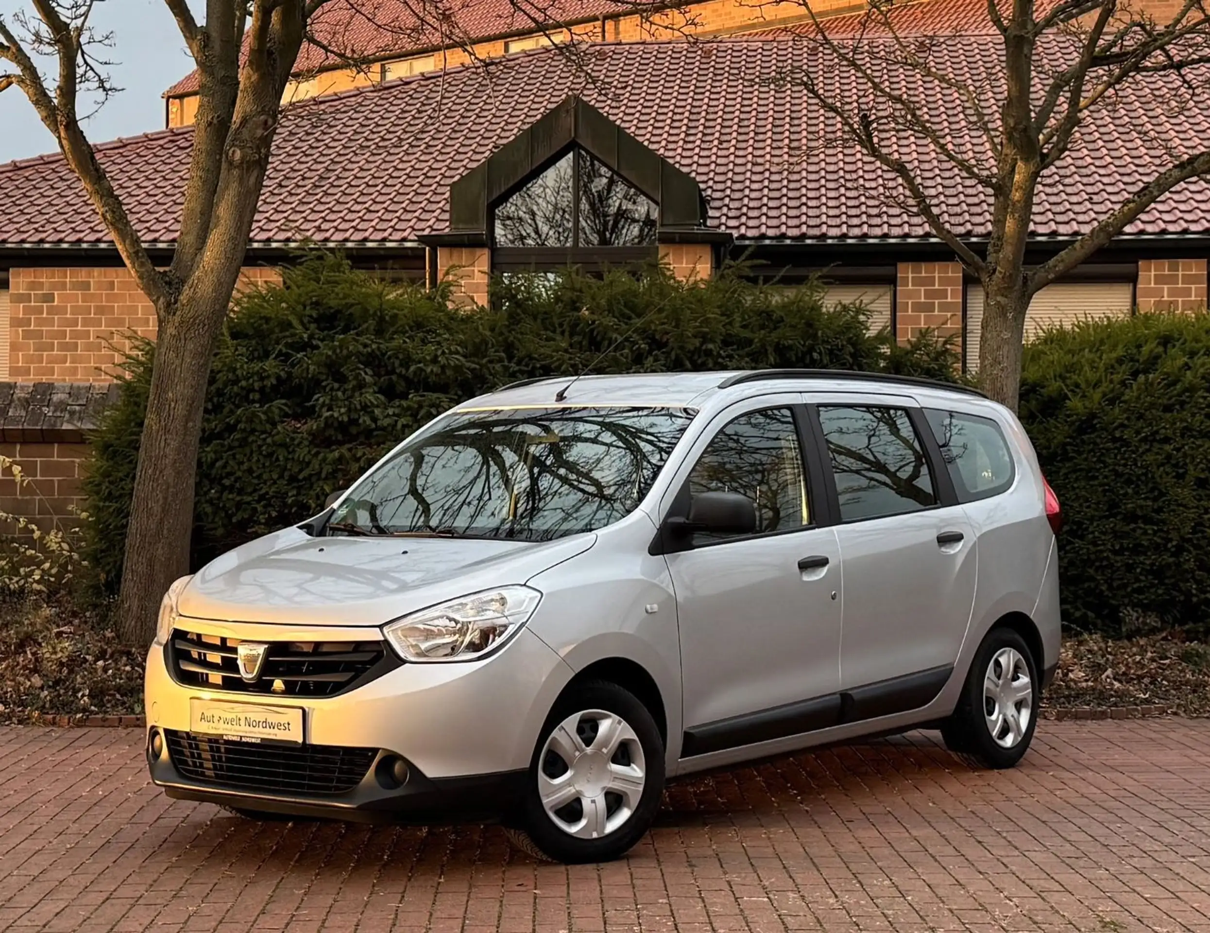 Dacia - Lodgy