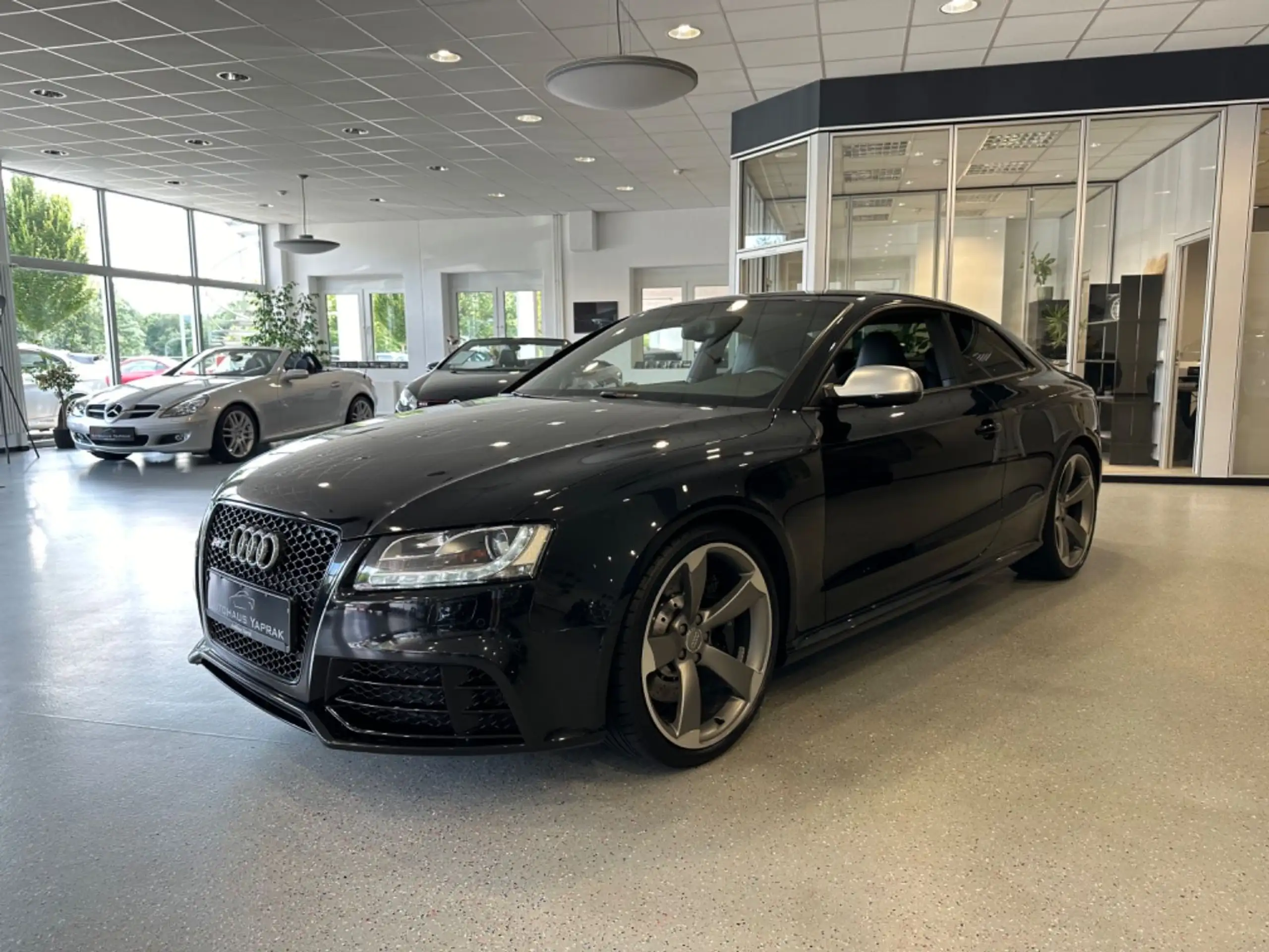 Audi - RS5