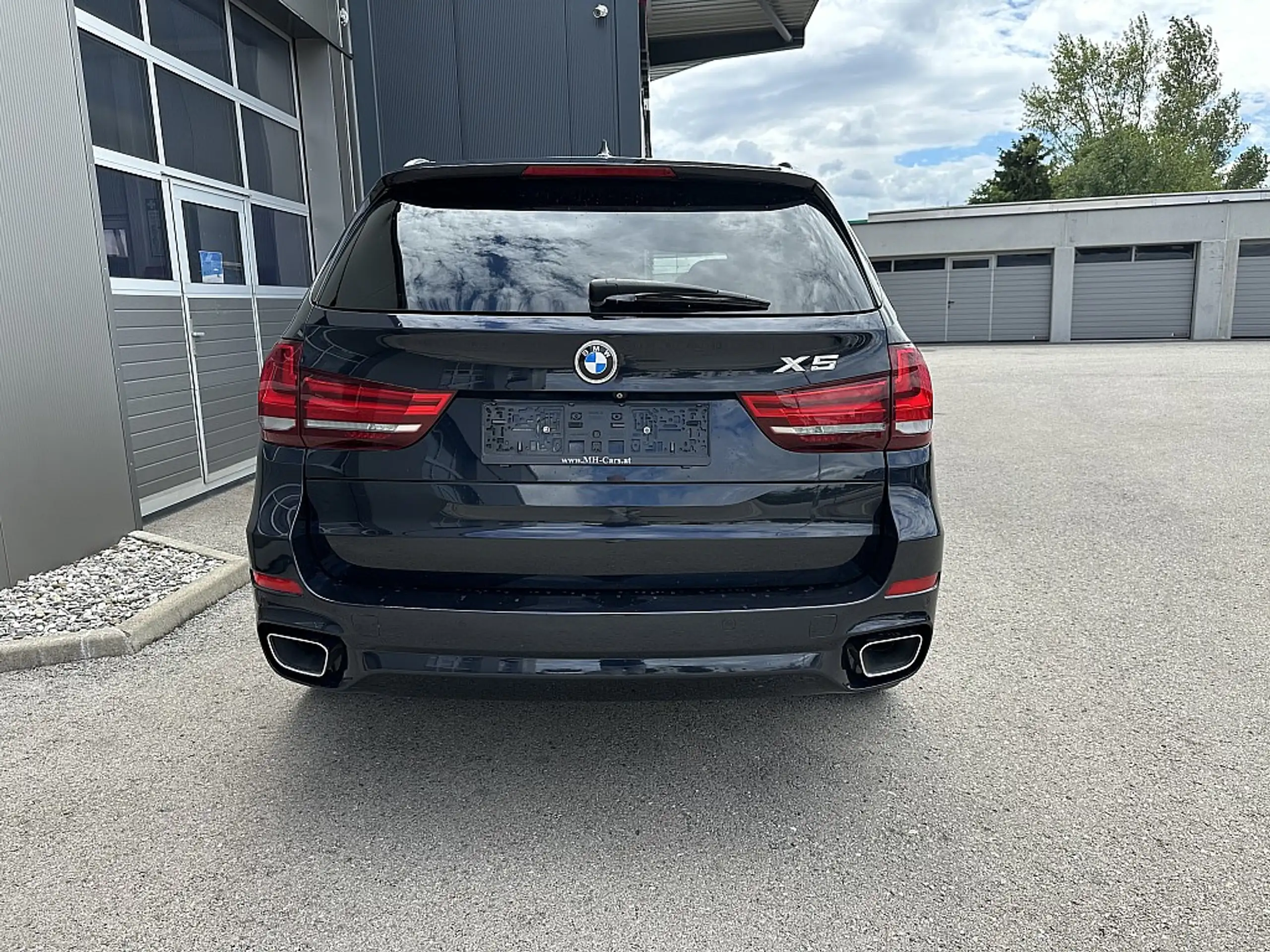 BMW - X5