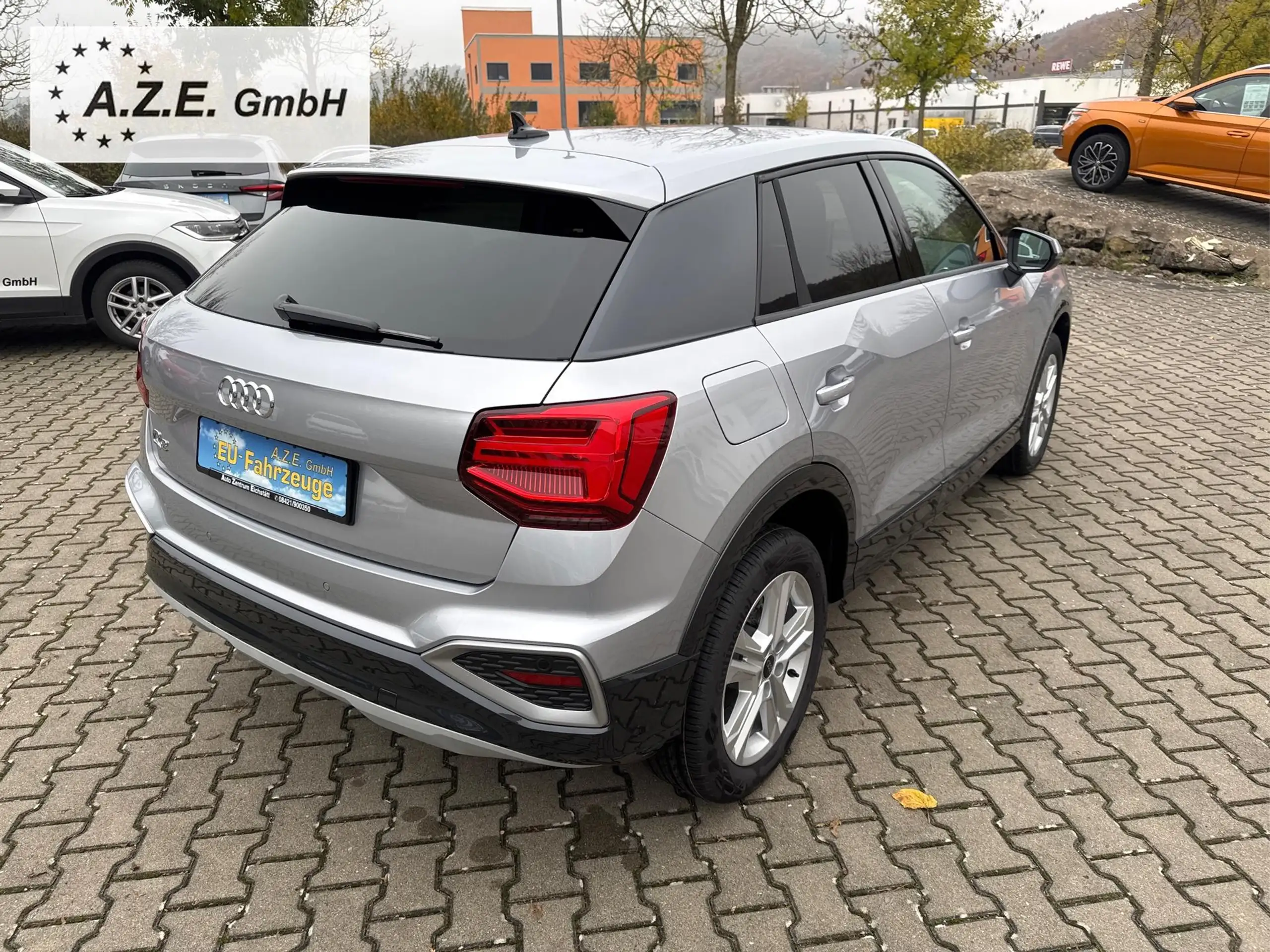 Audi - Q2