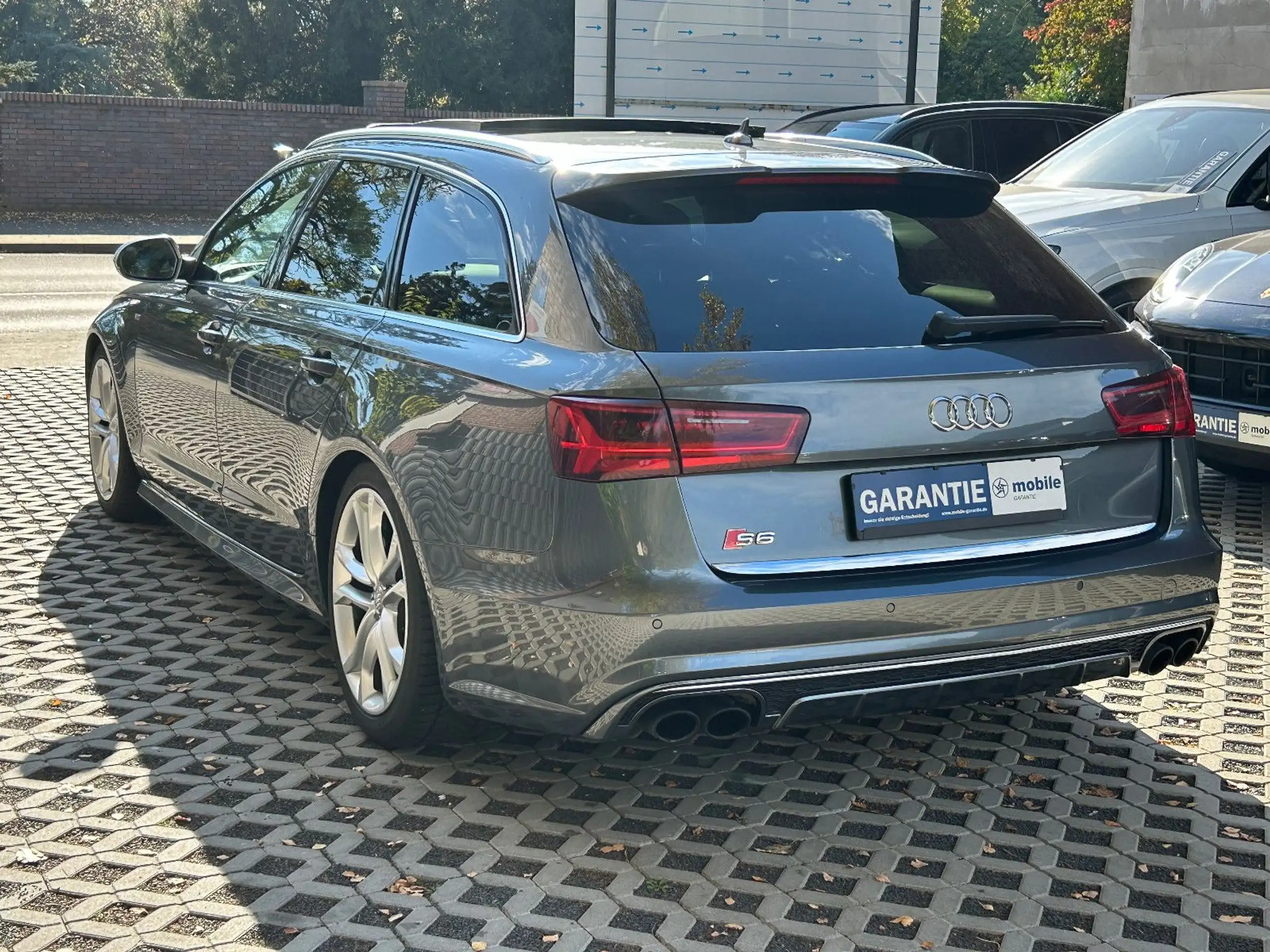 Audi - S6