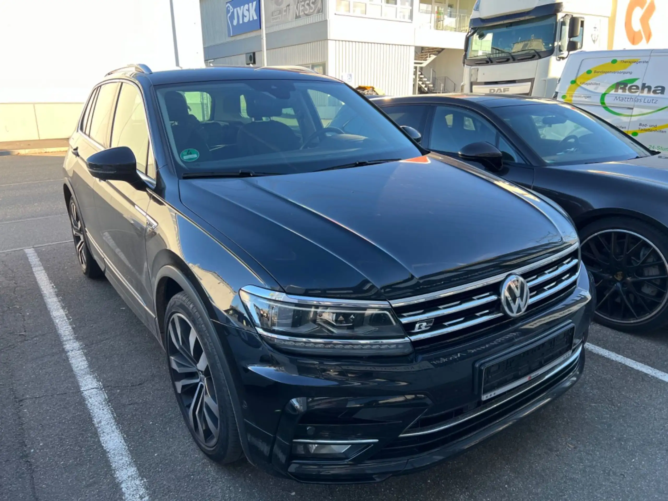 Volkswagen - Tiguan