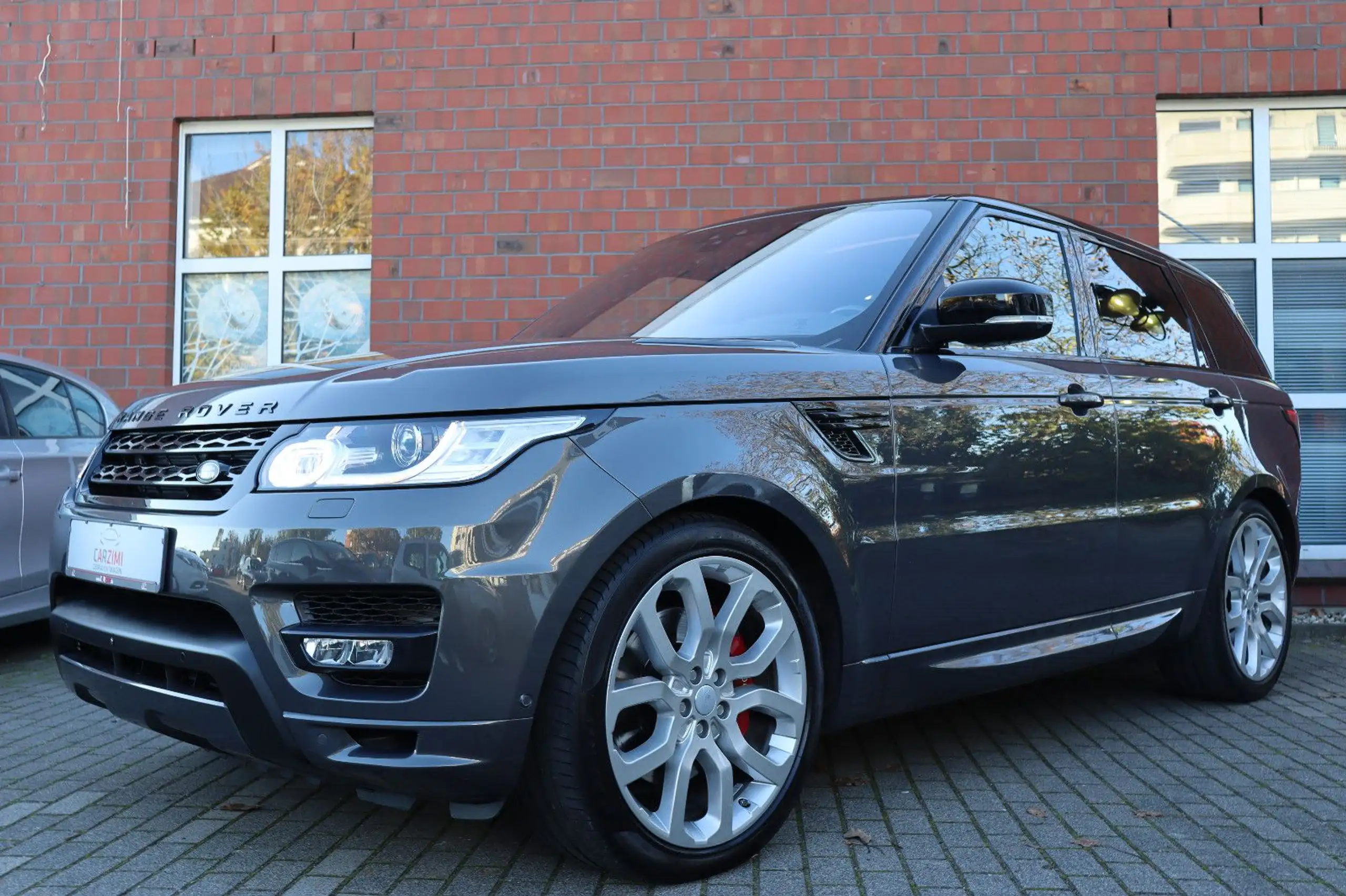 Land Rover - Range Rover Sport