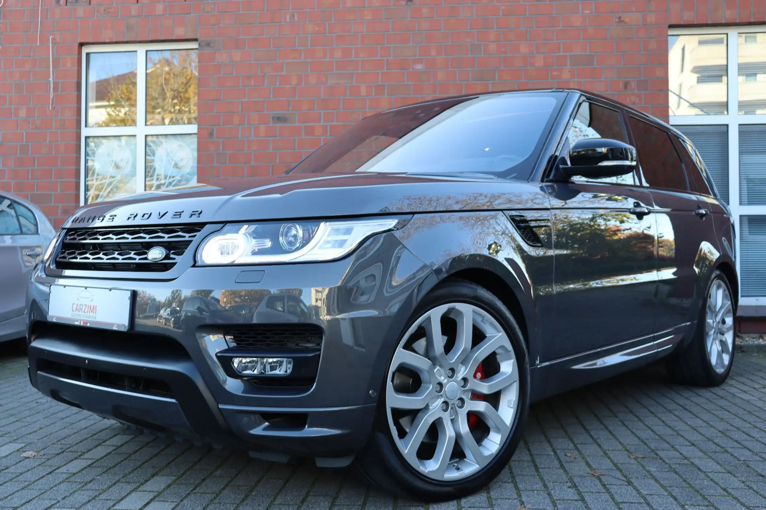 Land Rover - Range Rover Sport