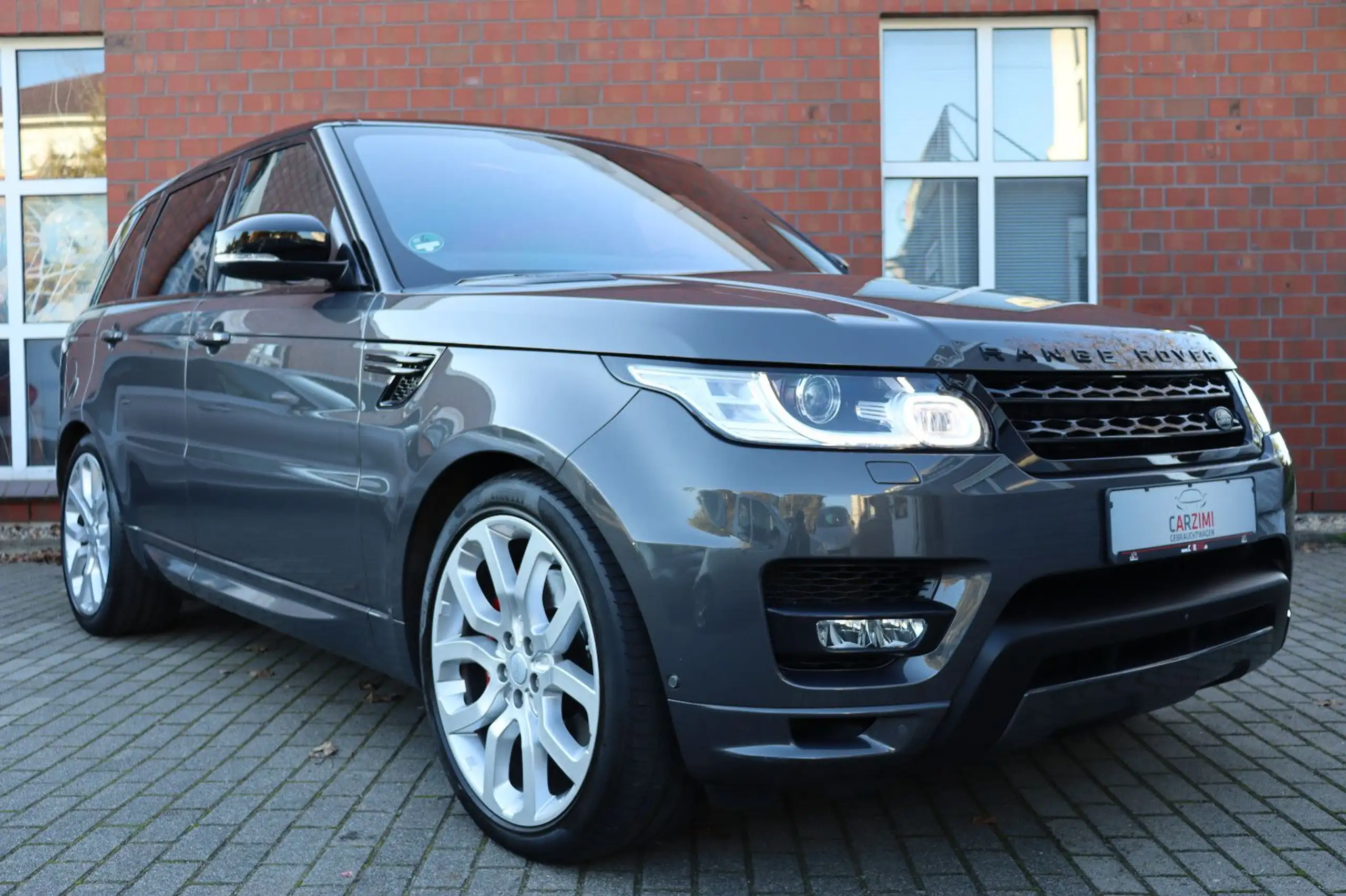 Land Rover - Range Rover Sport