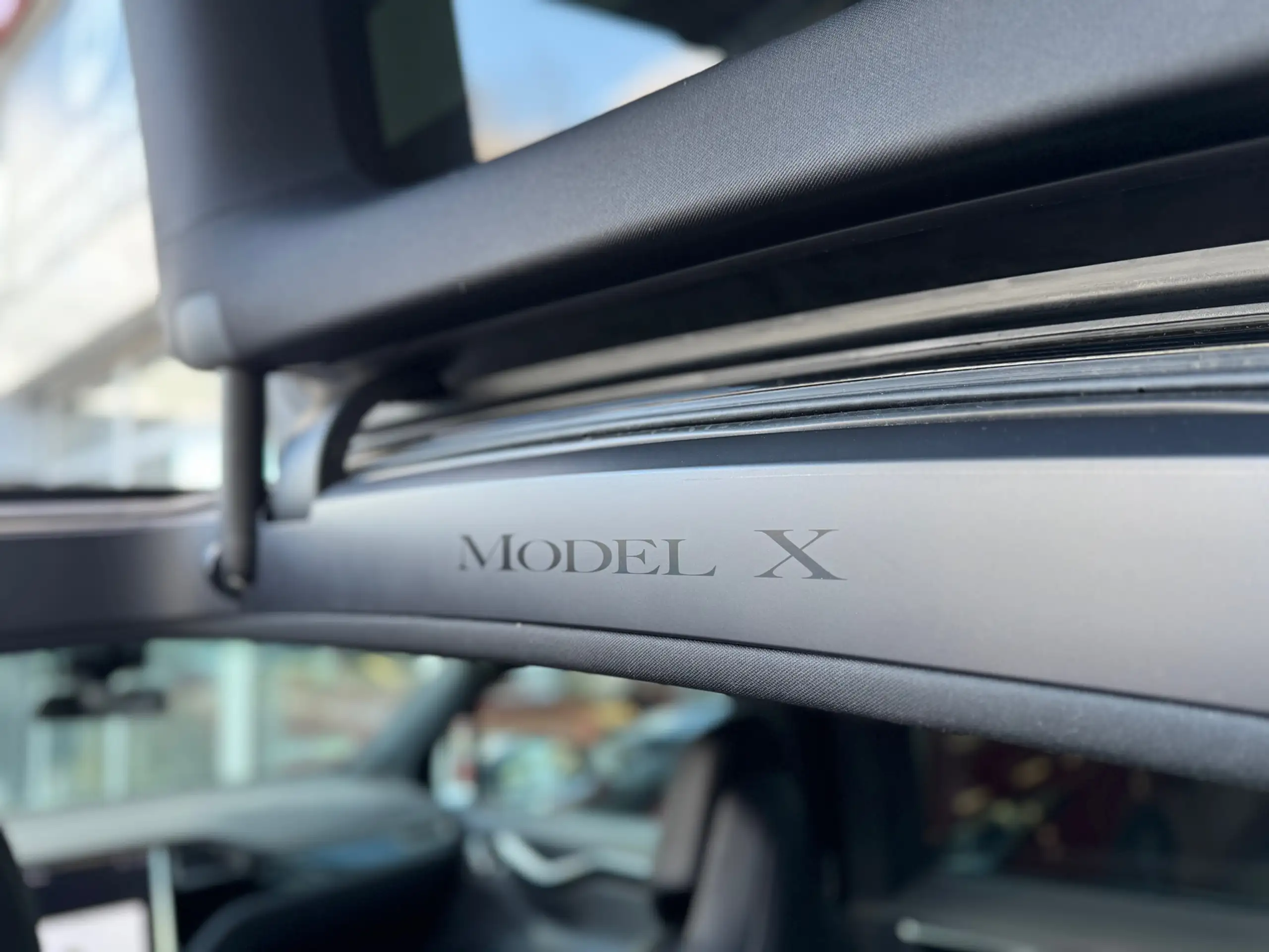 Tesla - Model X