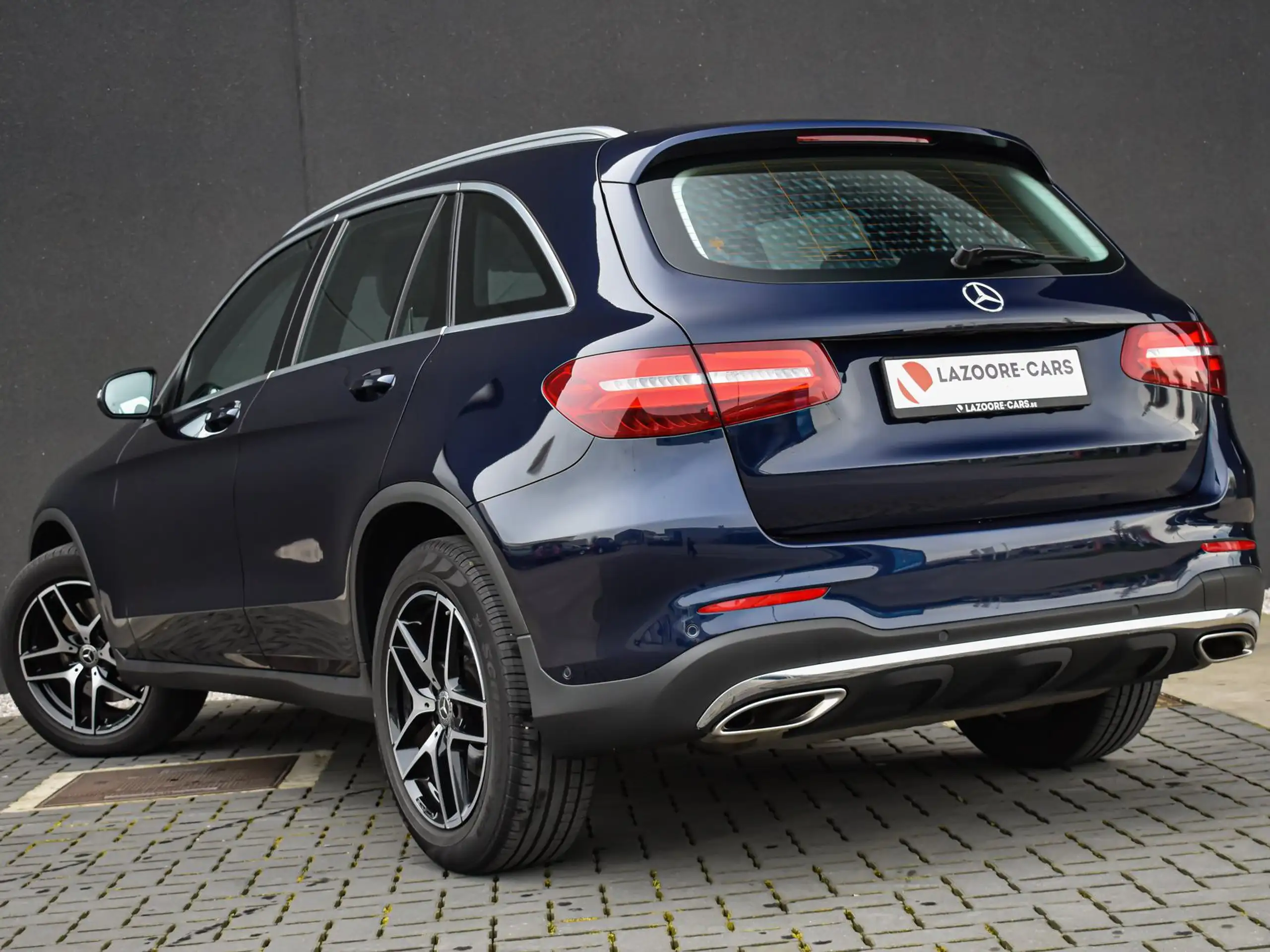 Mercedes-Benz - GLC 250