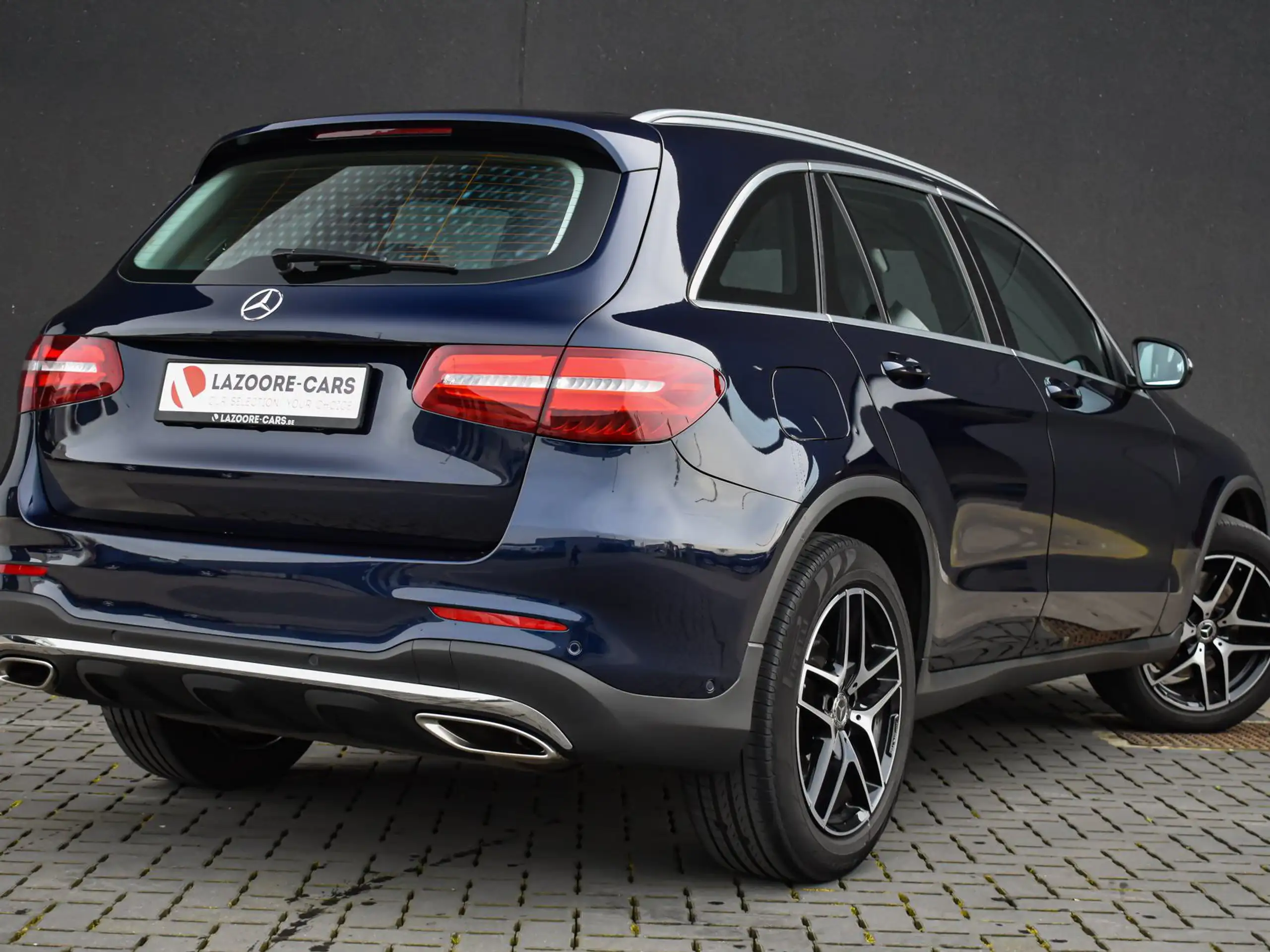 Mercedes-Benz - GLC 250