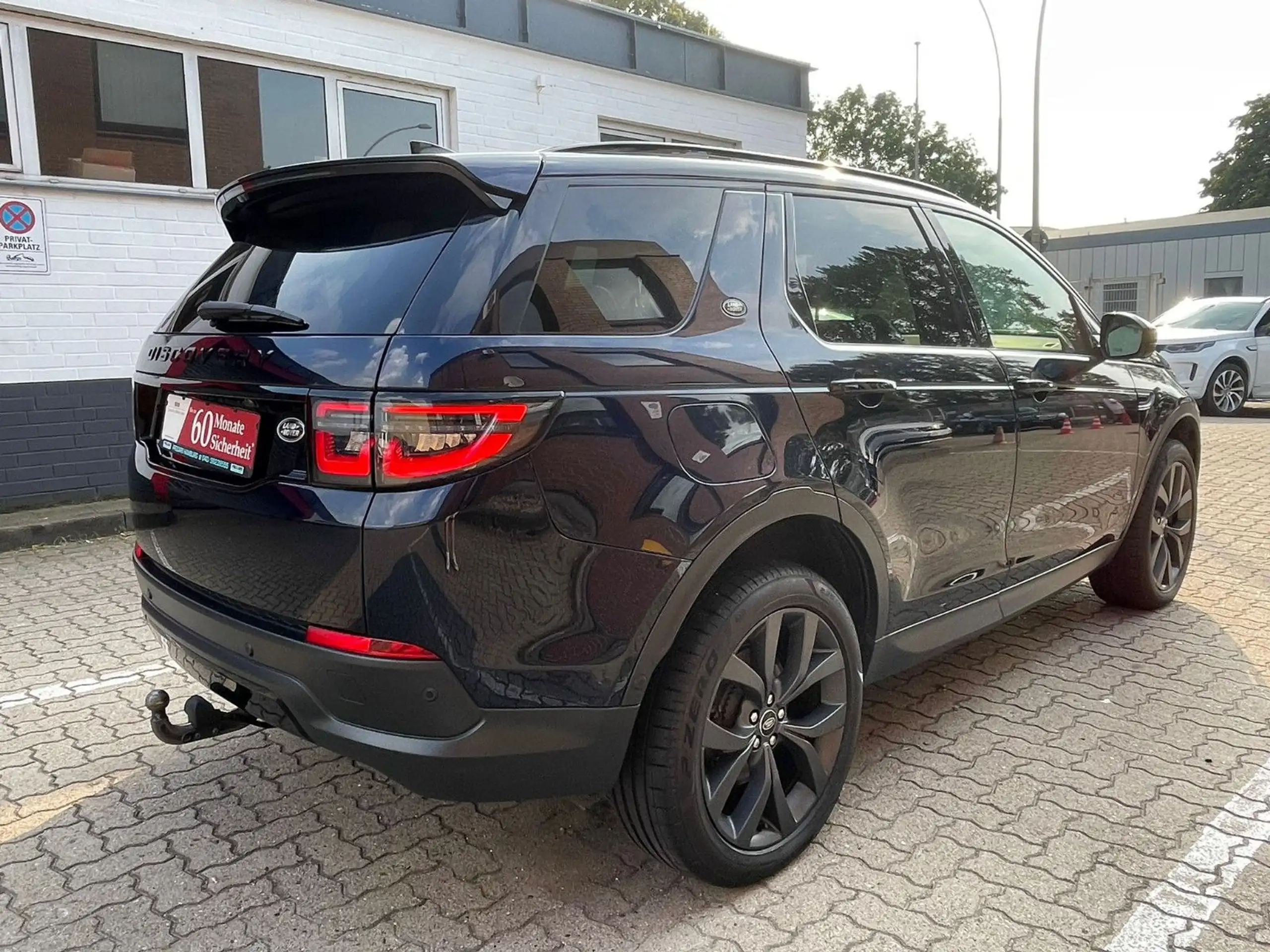 Land Rover - Discovery Sport