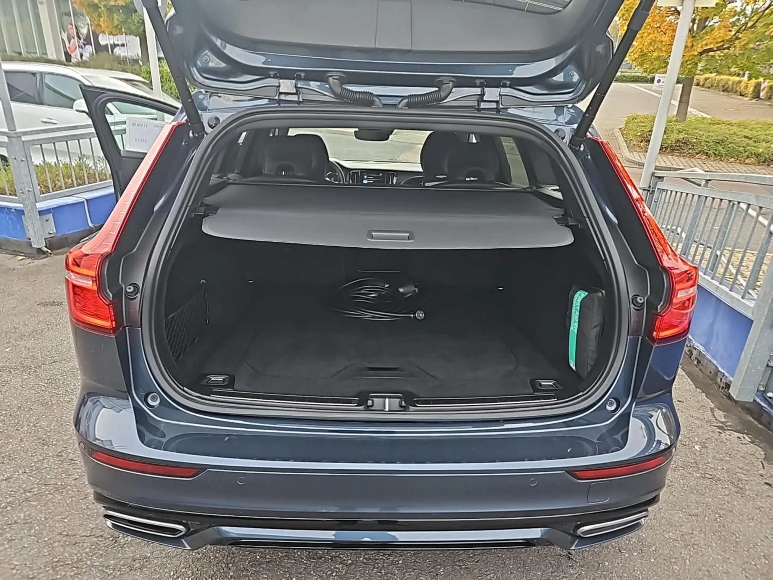 Volvo - V60