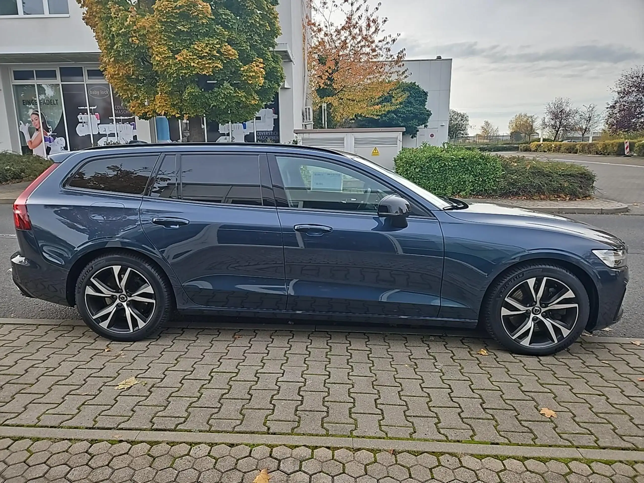 Volvo - V60