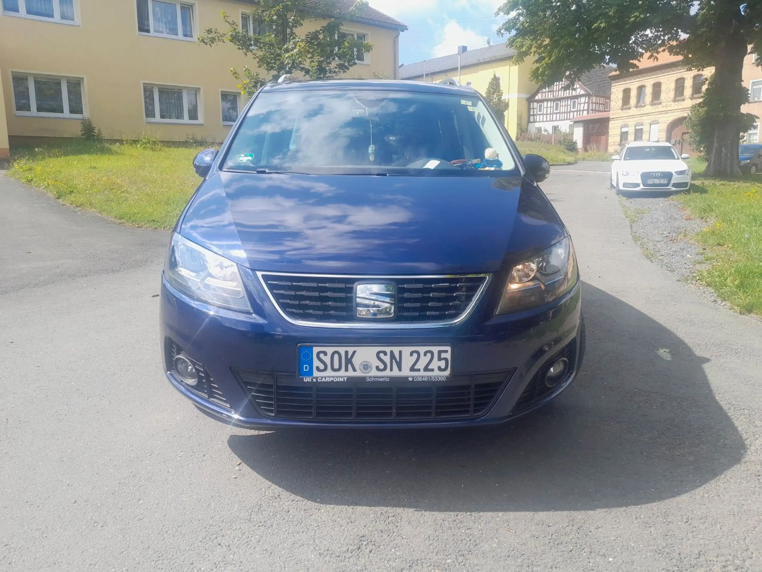 SEAT - Alhambra