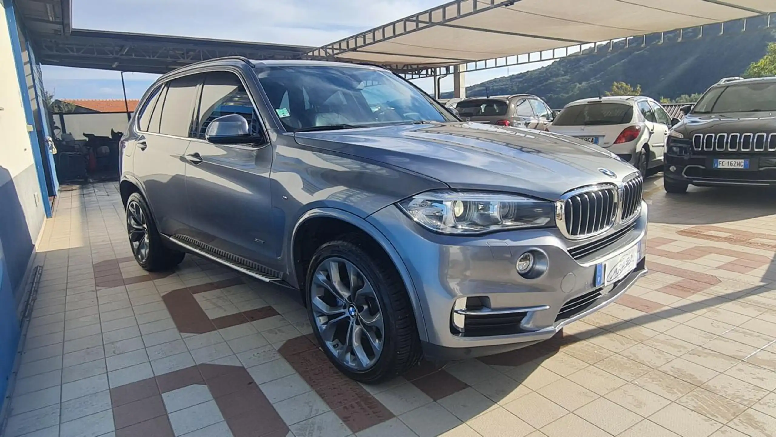 BMW - X5