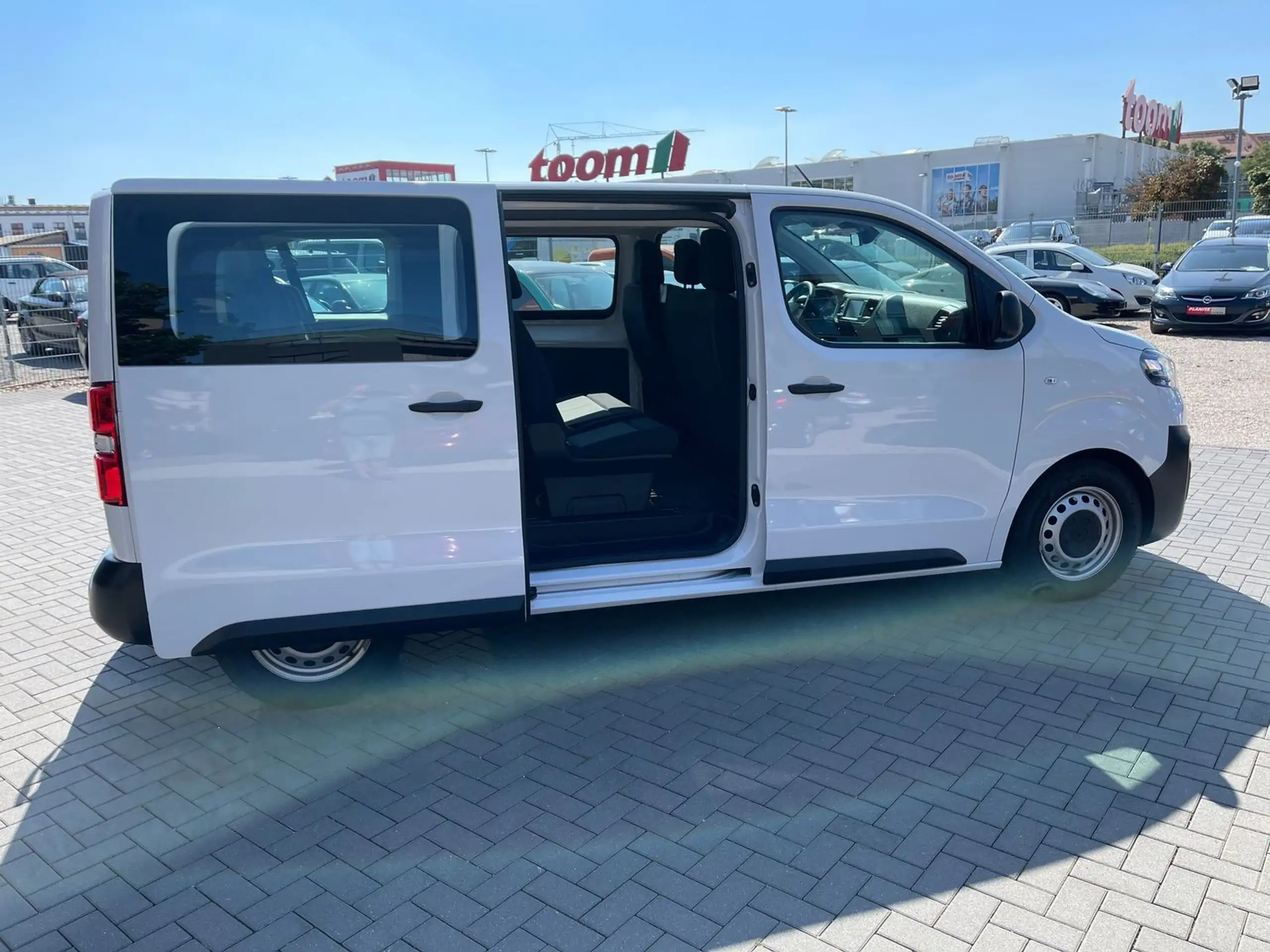 Opel - Vivaro