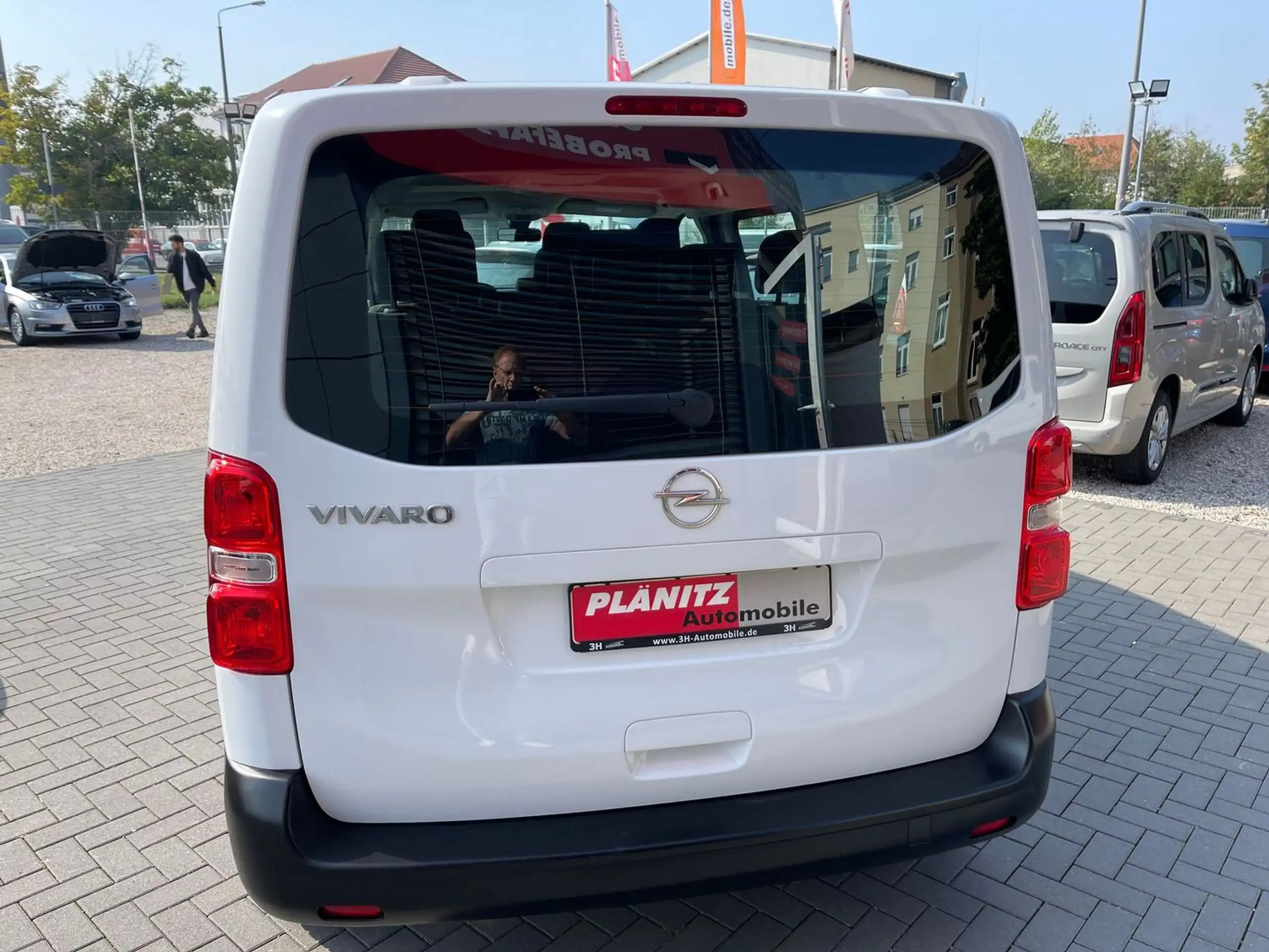 Opel - Vivaro