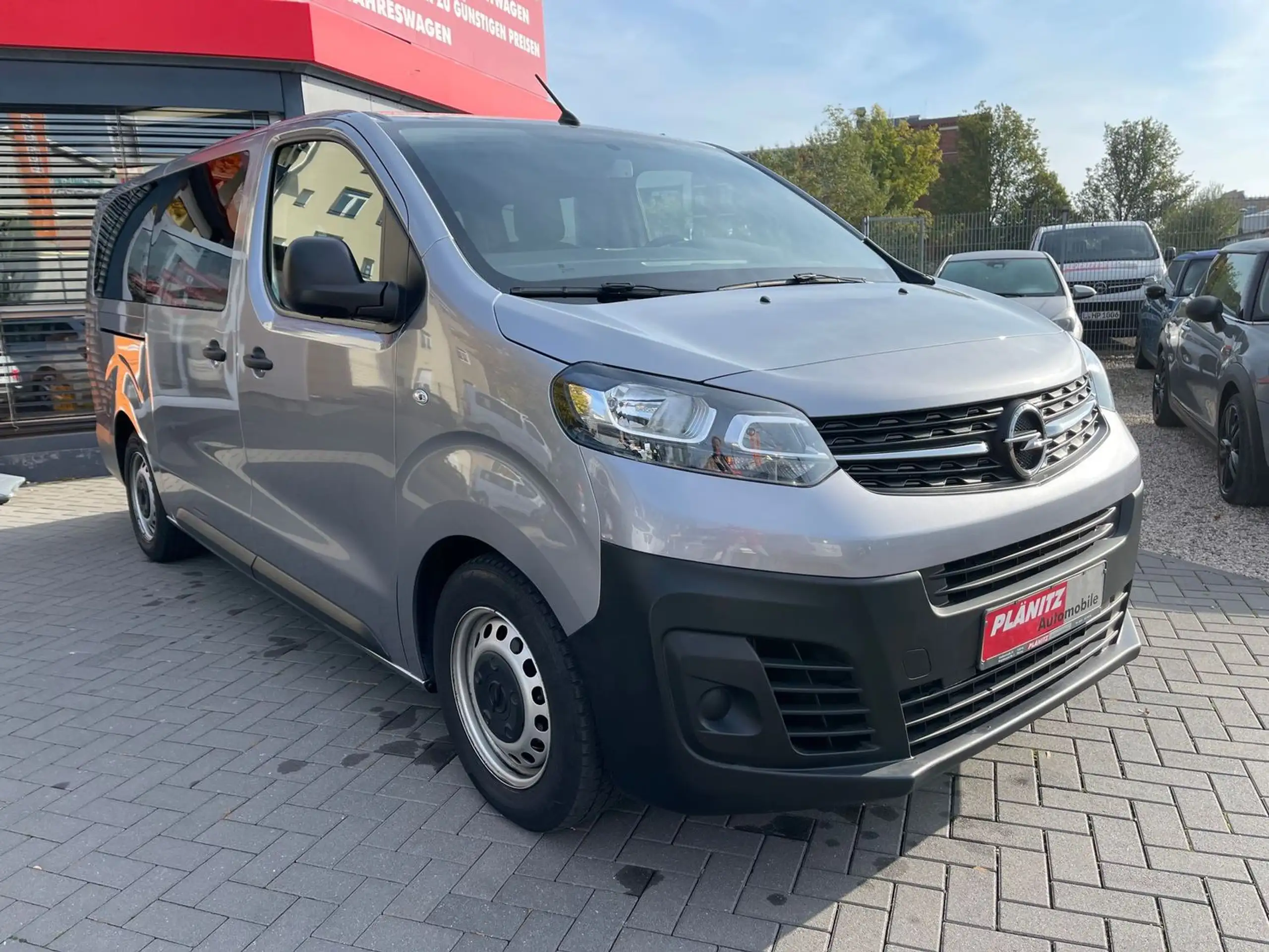 Opel - Vivaro