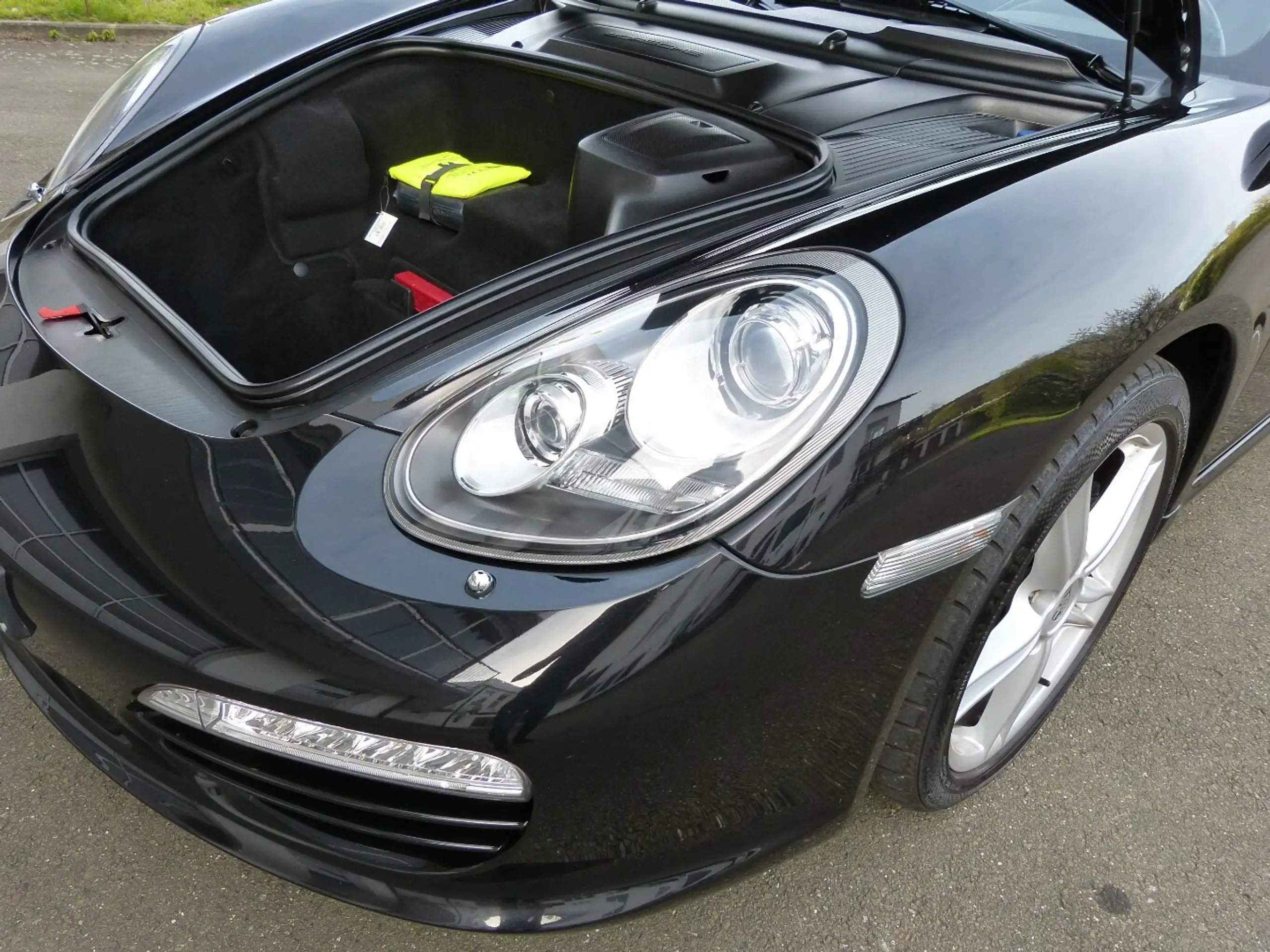 Porsche - Boxster