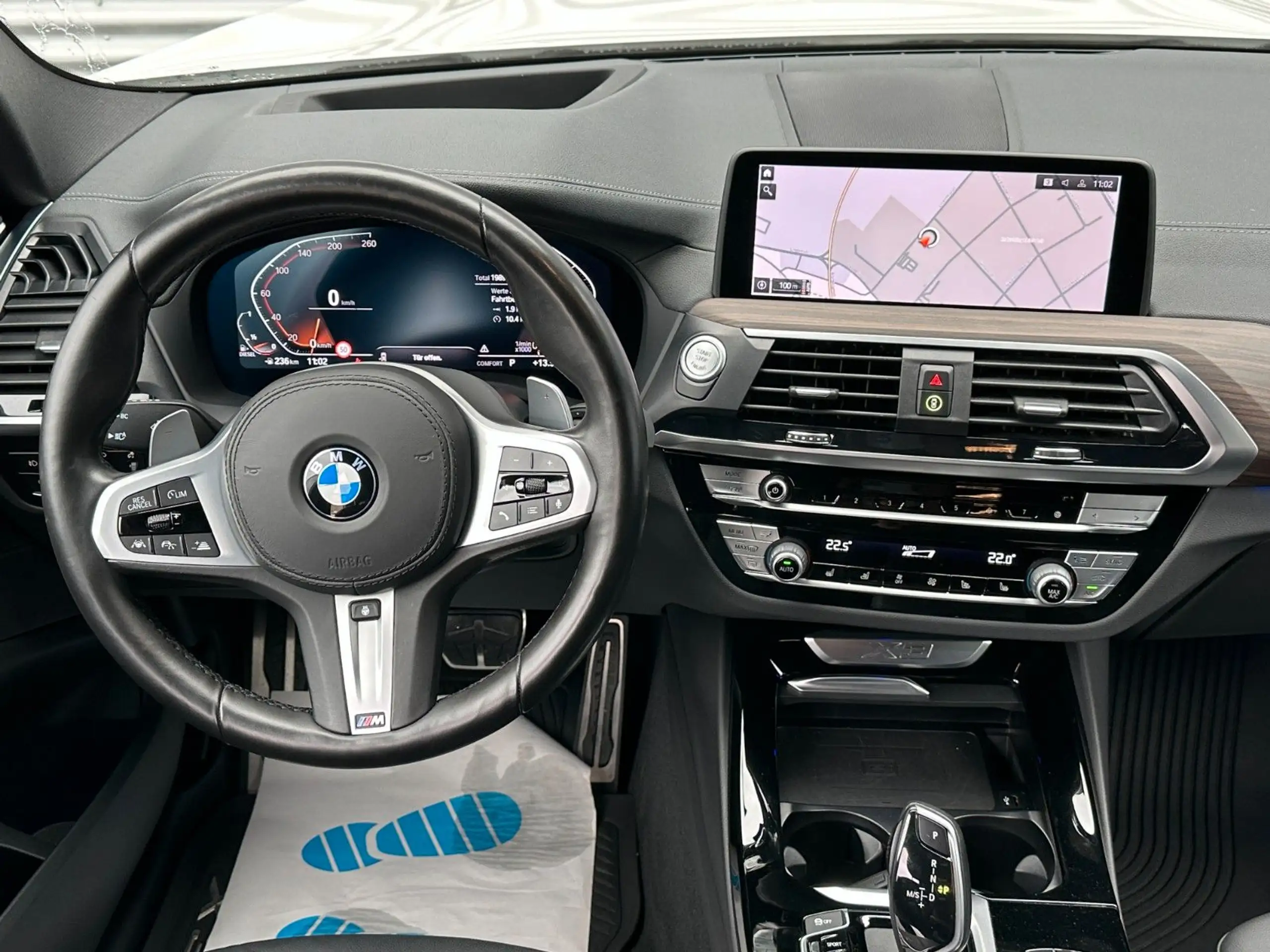 BMW - X3