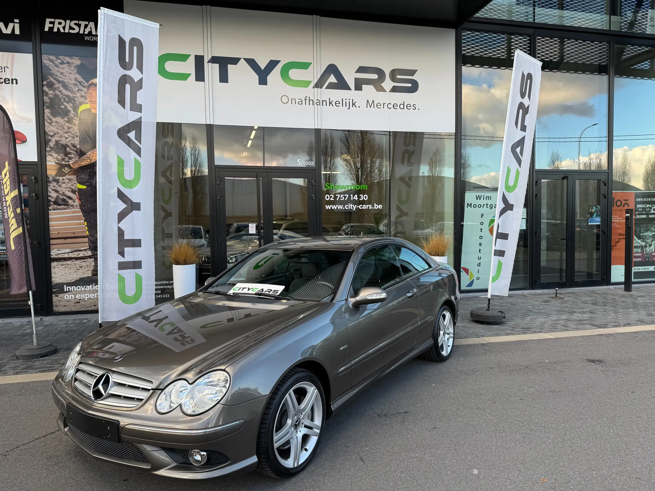 Mercedes-Benz - CLK 220