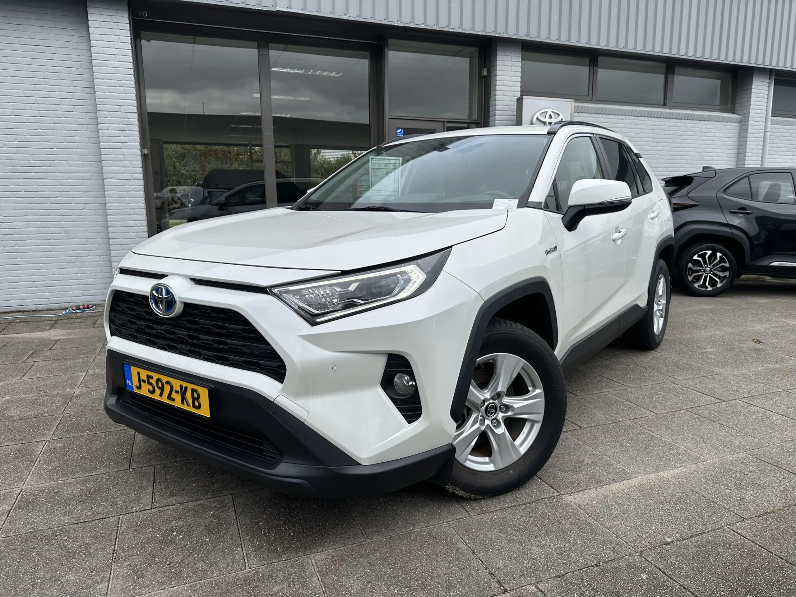 Toyota - RAV 4