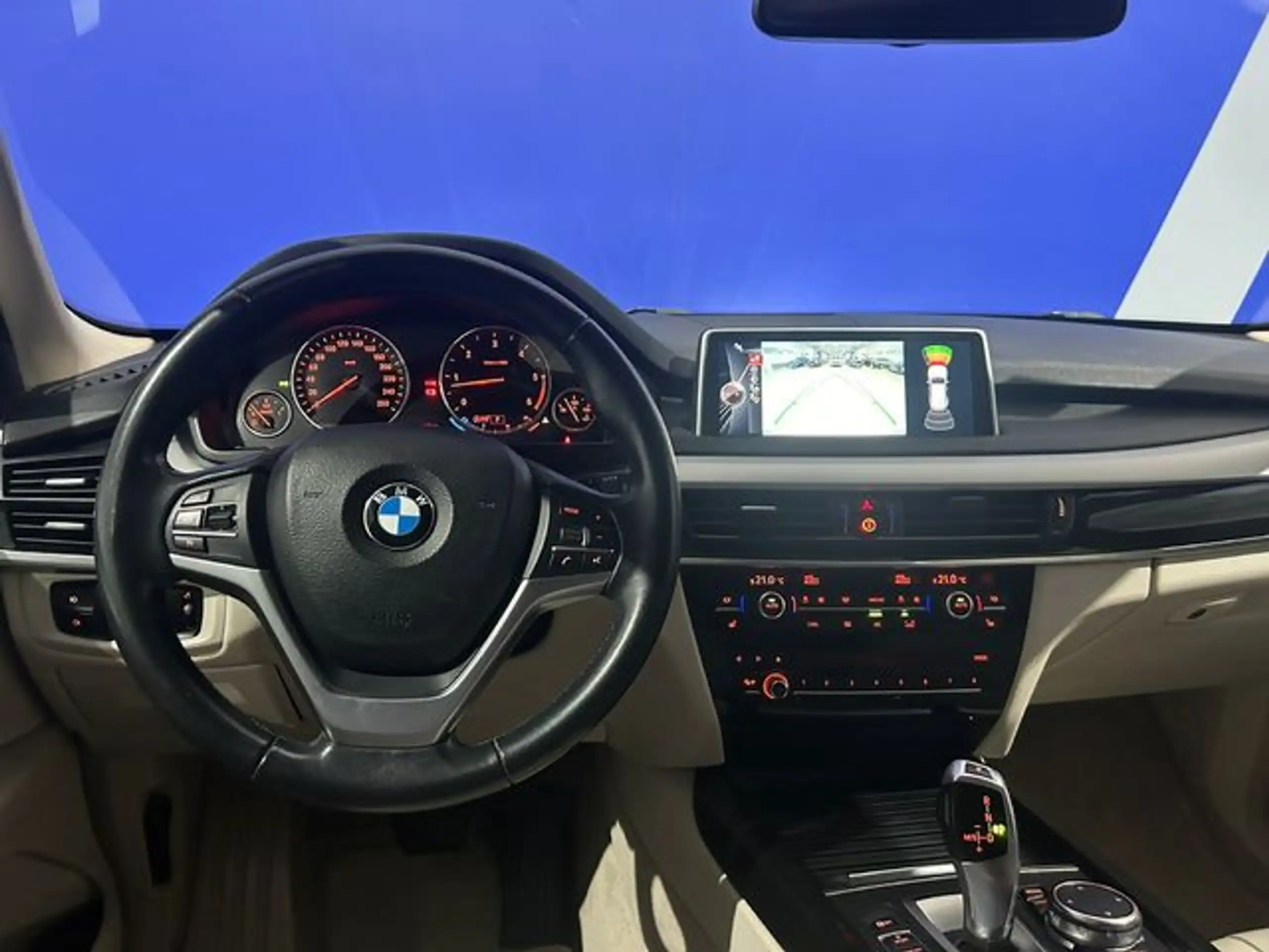 BMW - X5