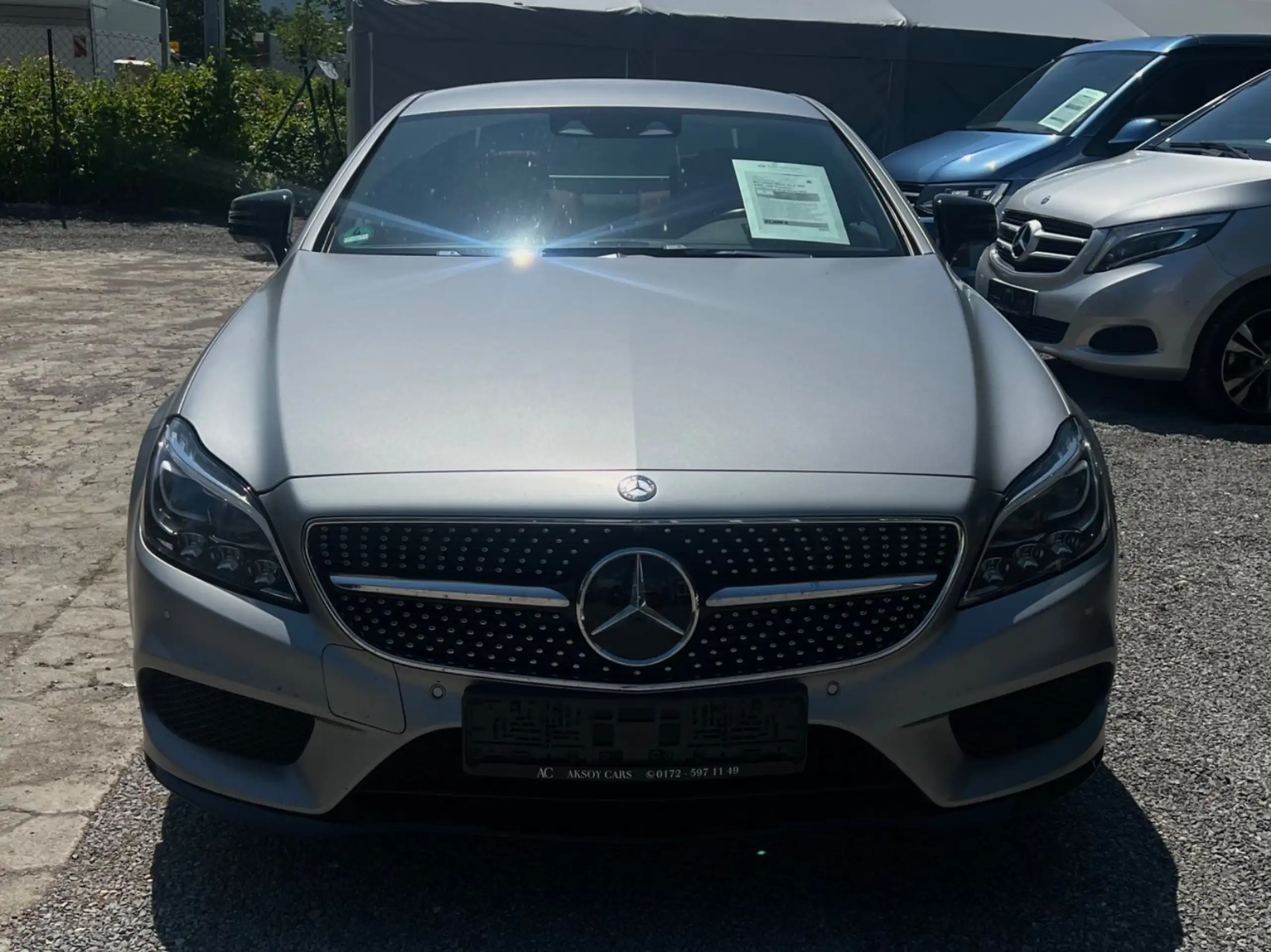 Mercedes-Benz - CLS 500