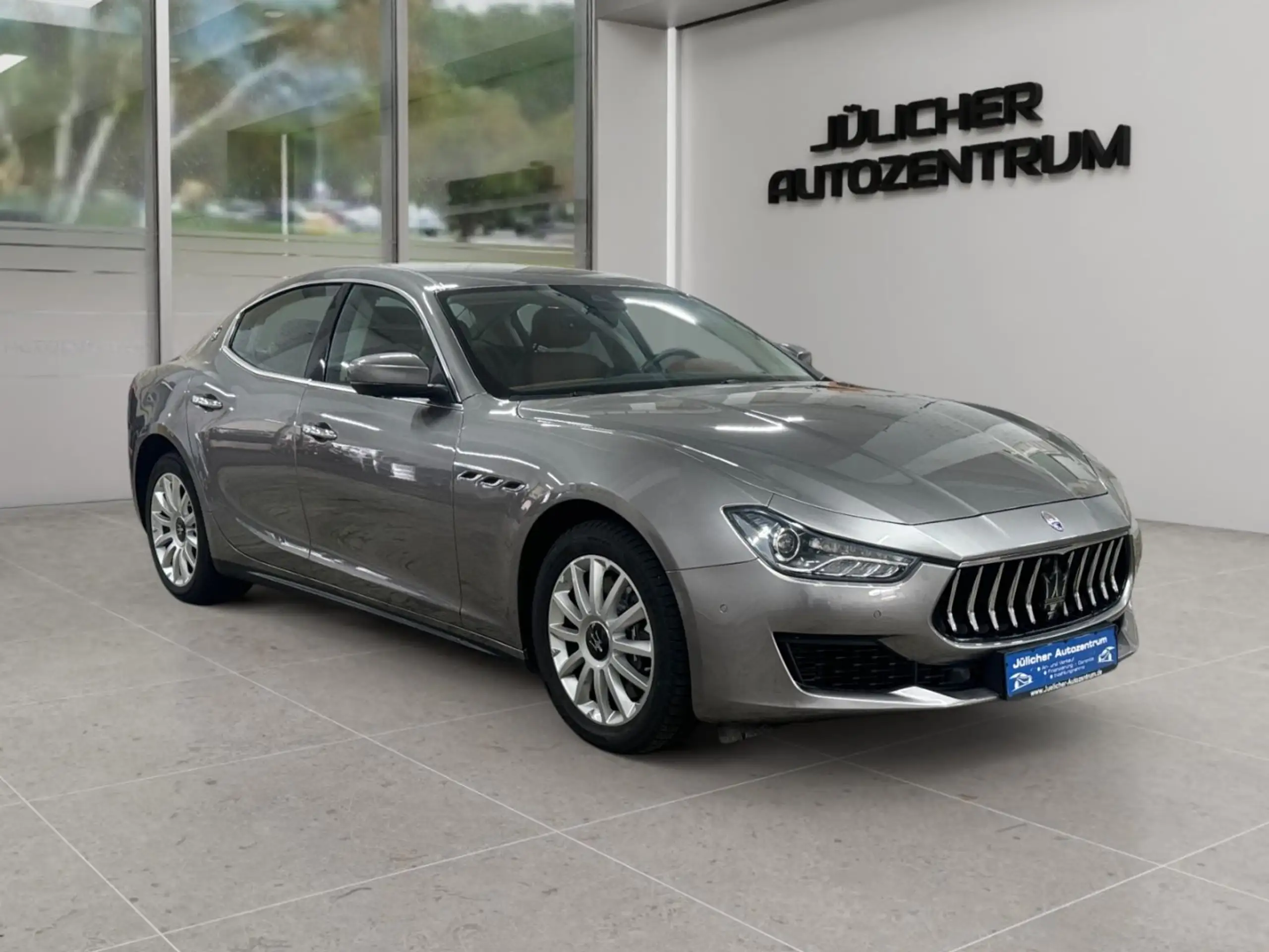 Maserati - Ghibli