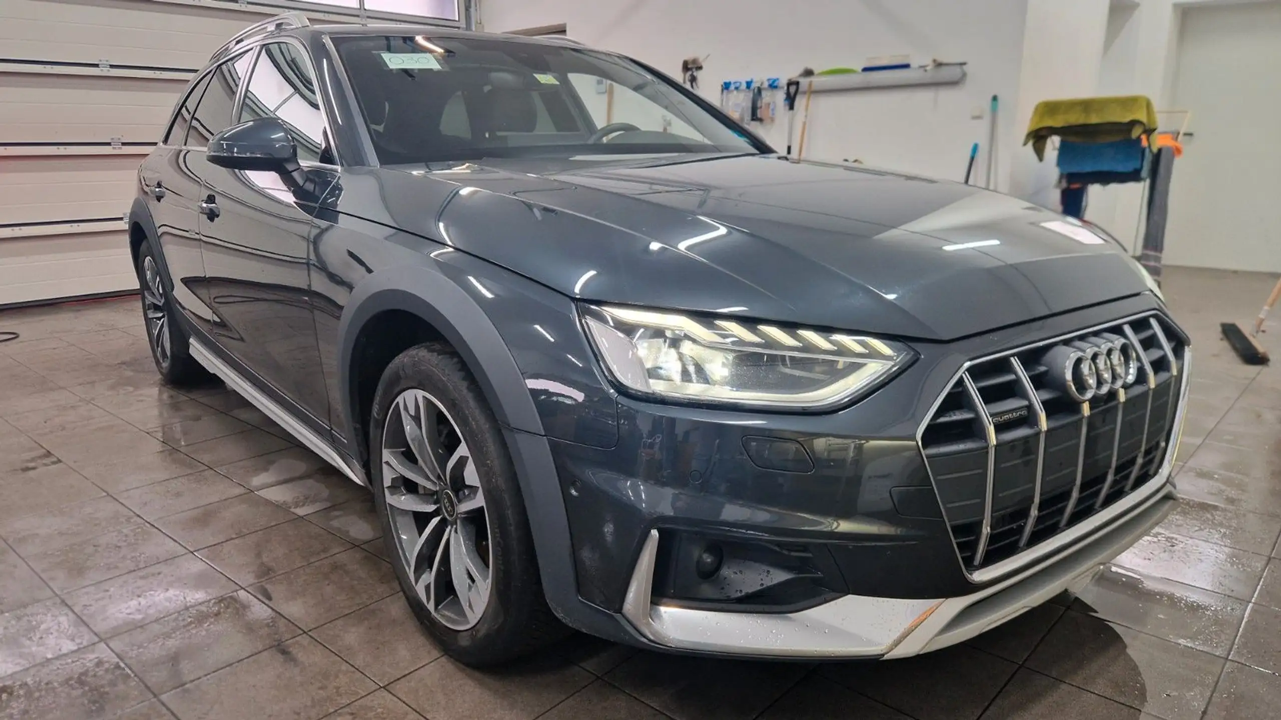 Audi - A4 allroad