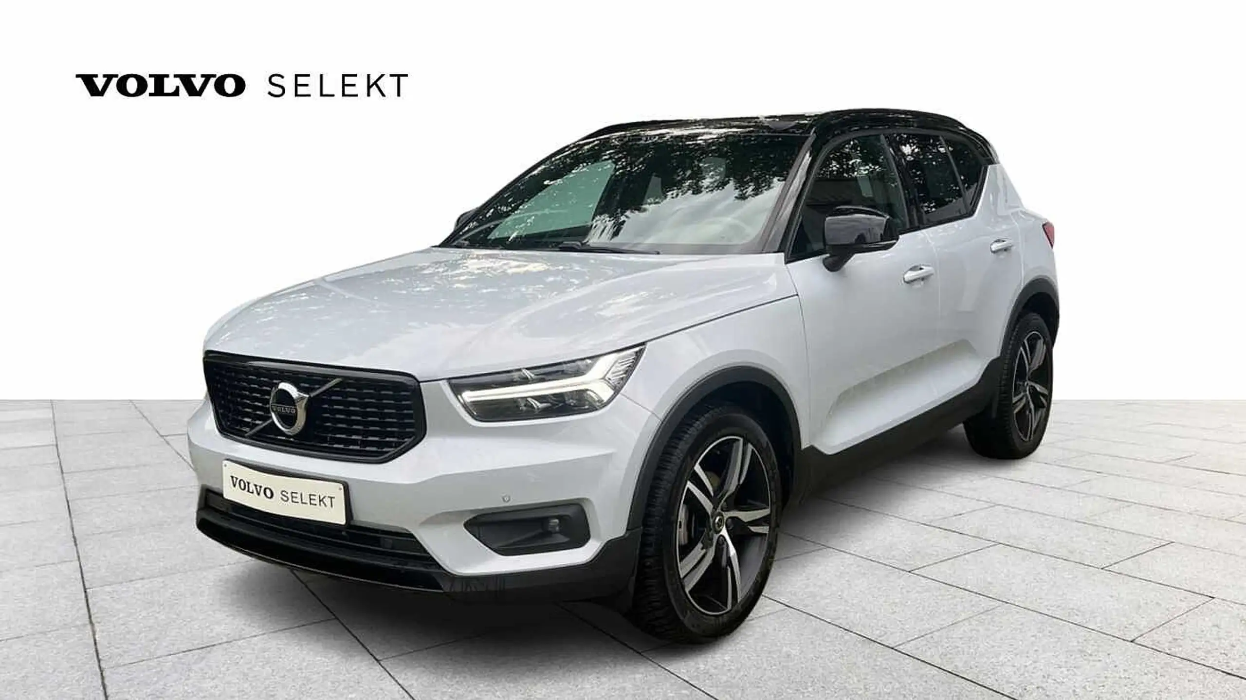 Volvo - XC40