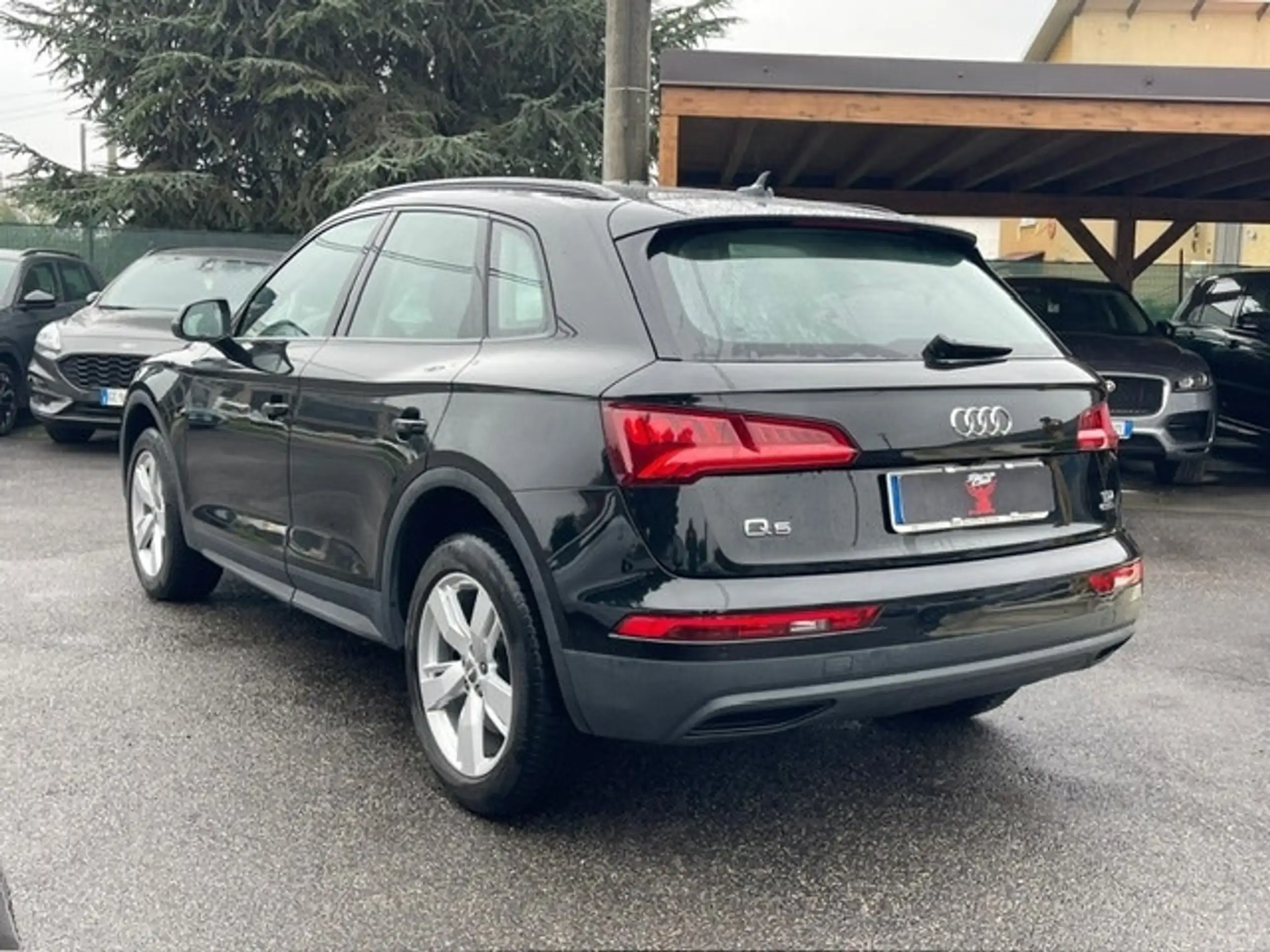 Audi - Q5