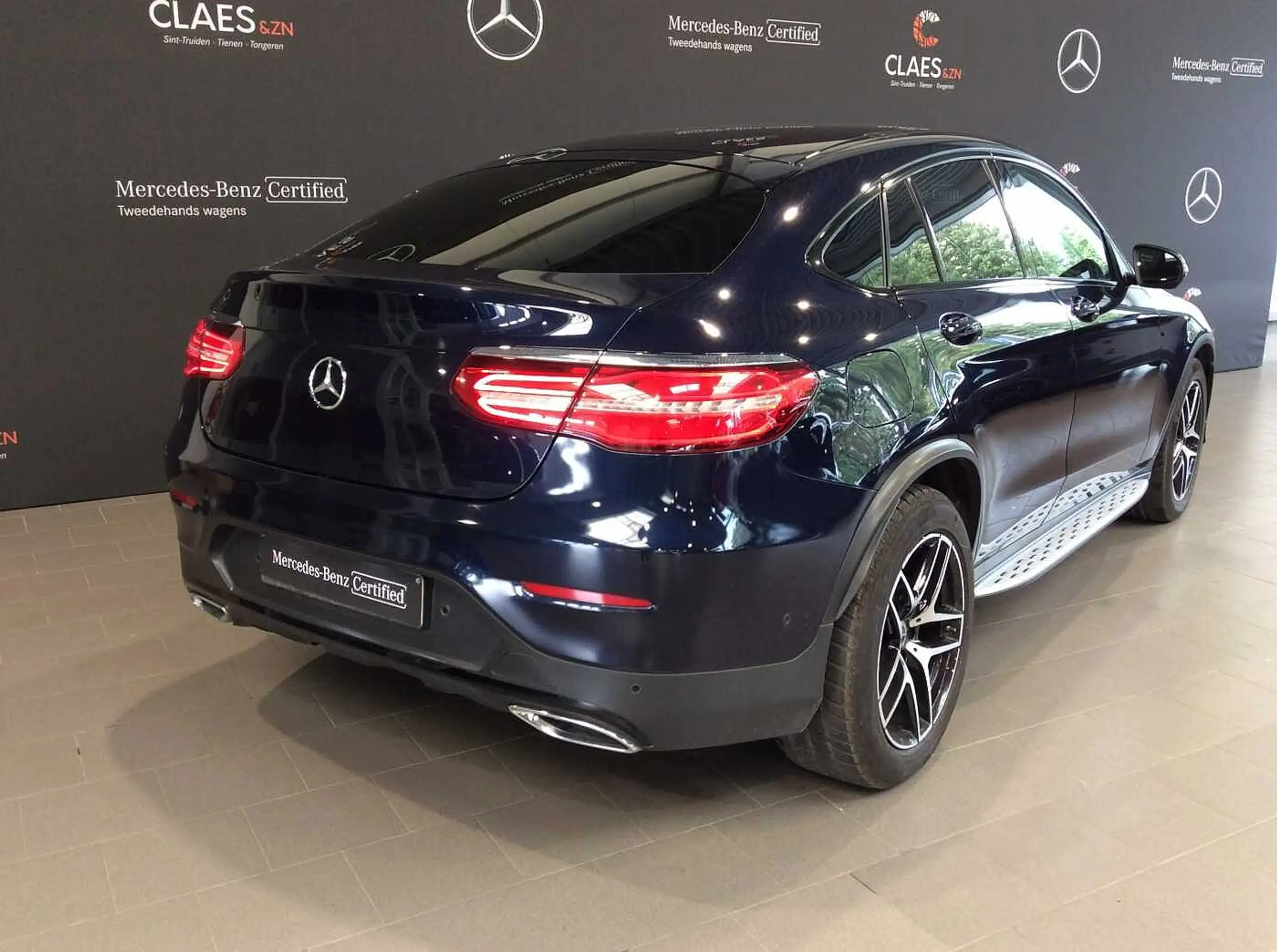 Mercedes-Benz - GLC 220