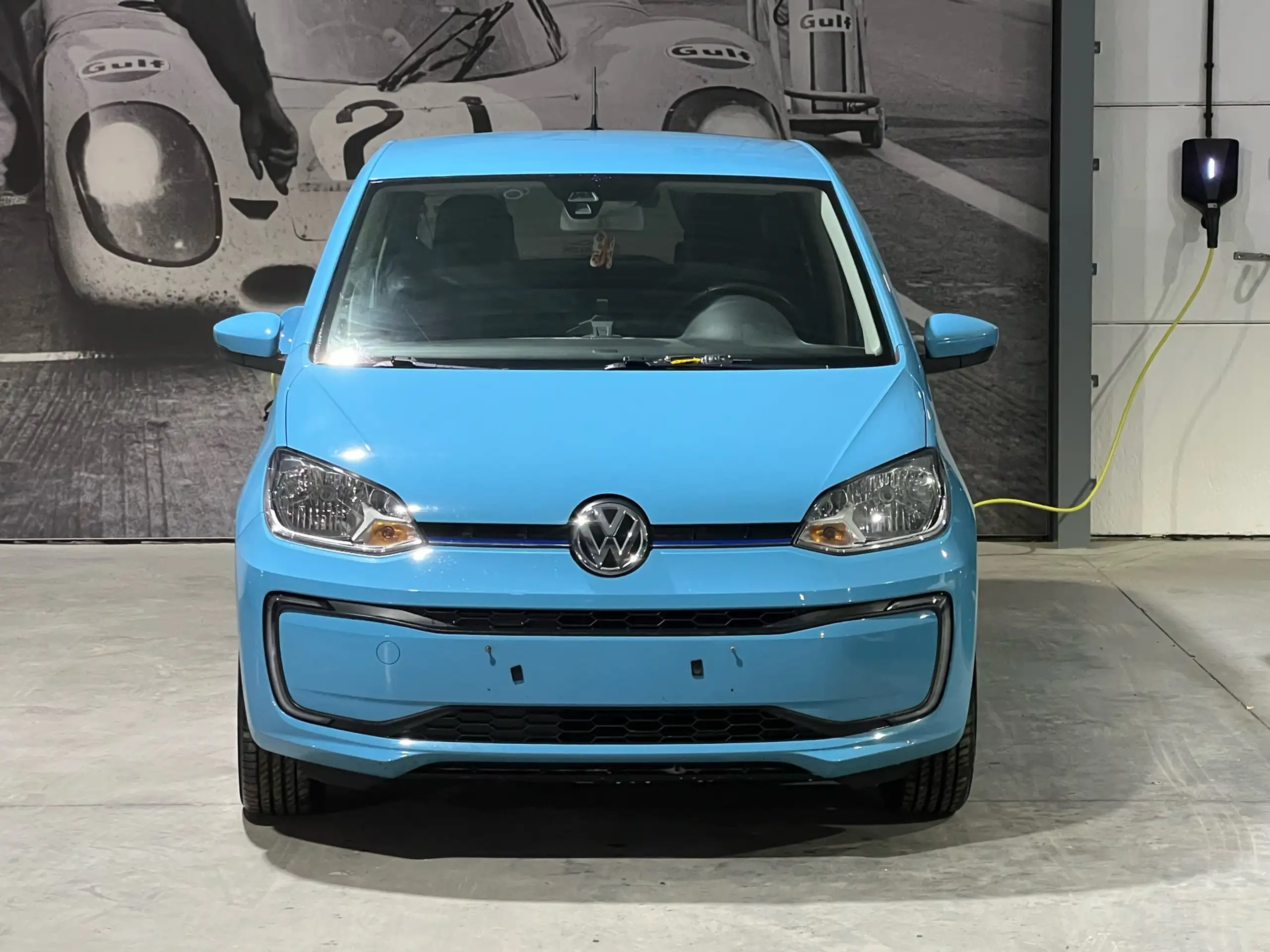 Volkswagen - e-up!