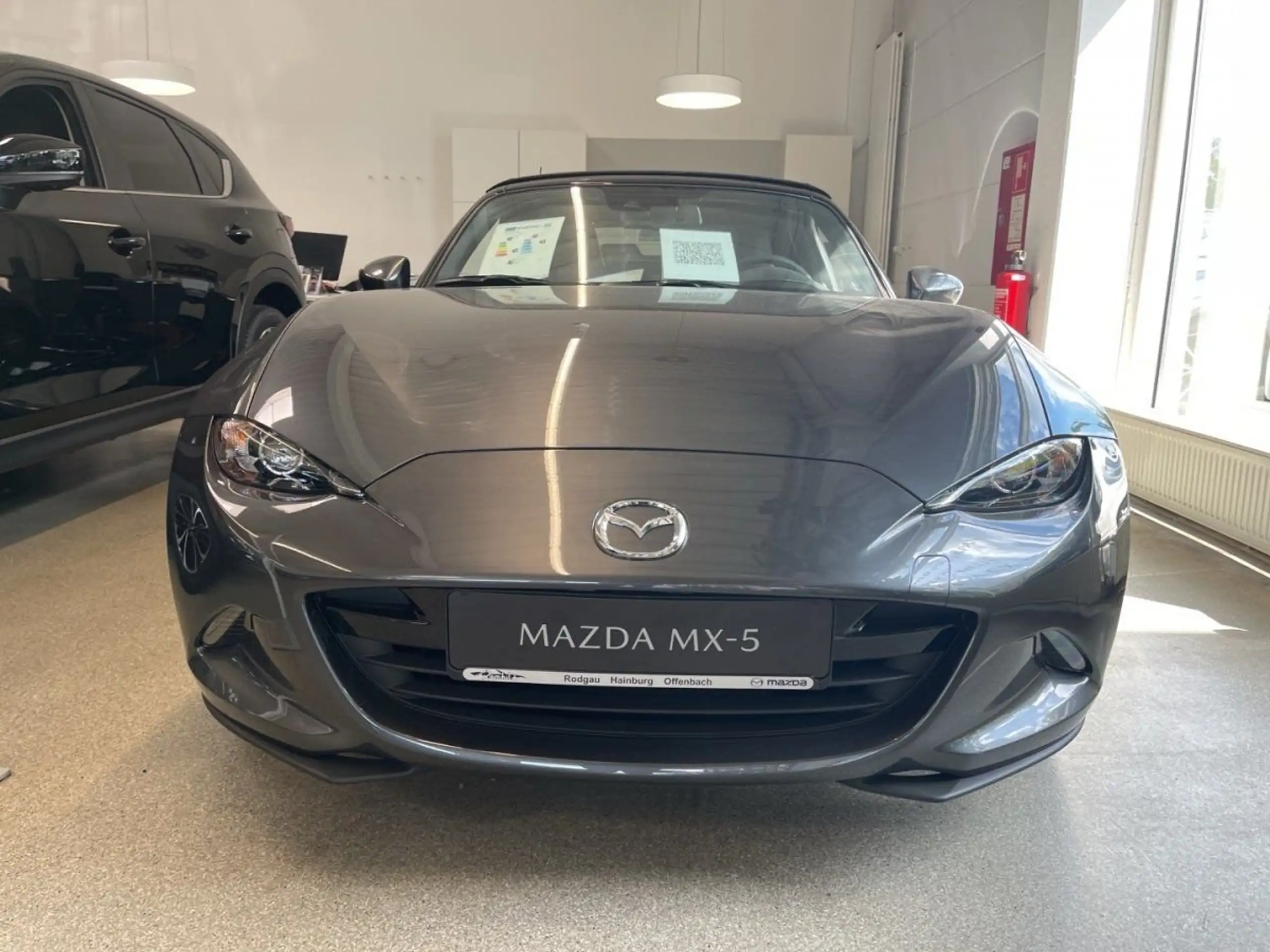 Mazda - MX-5