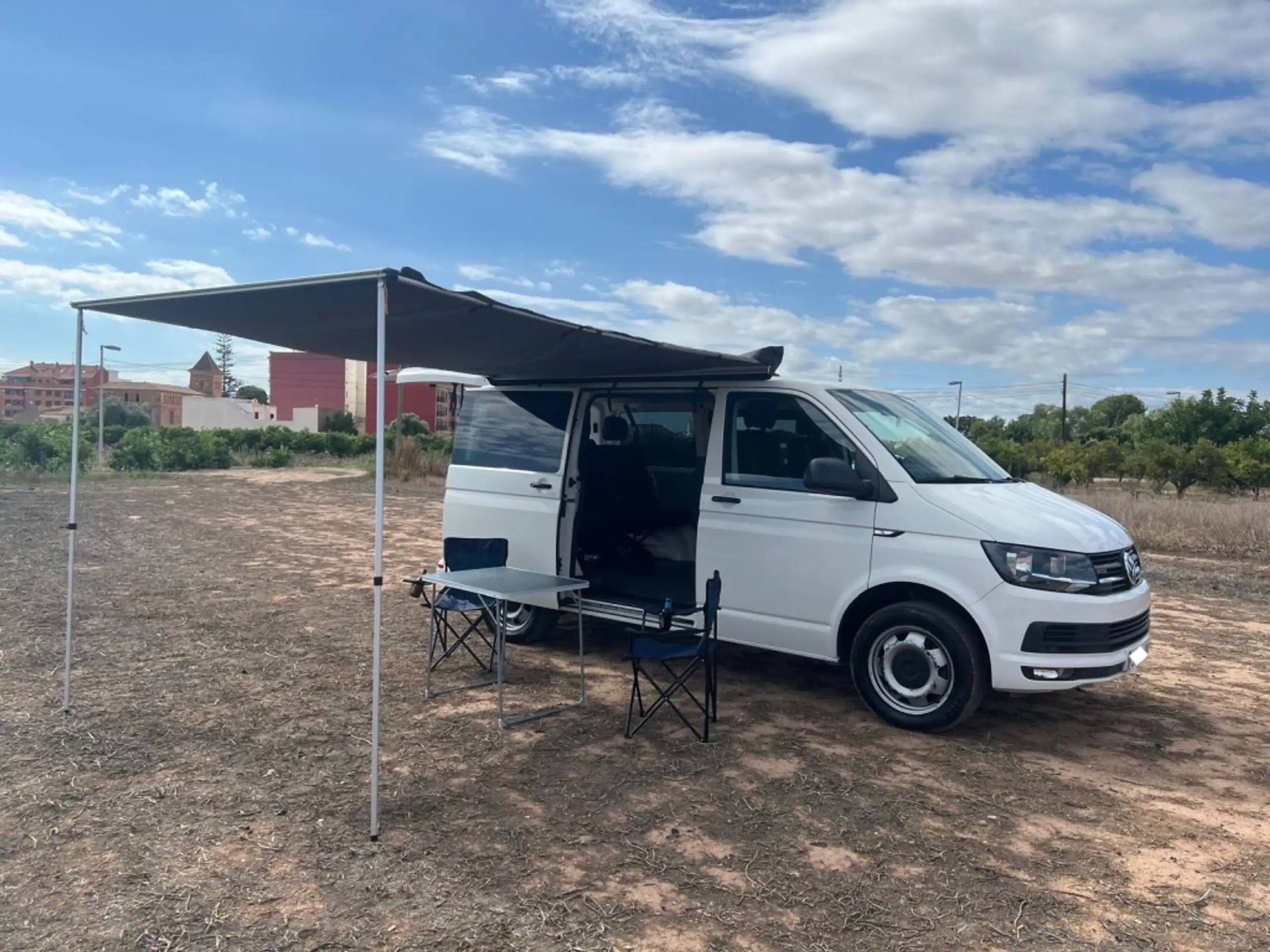 Volkswagen - T5 California