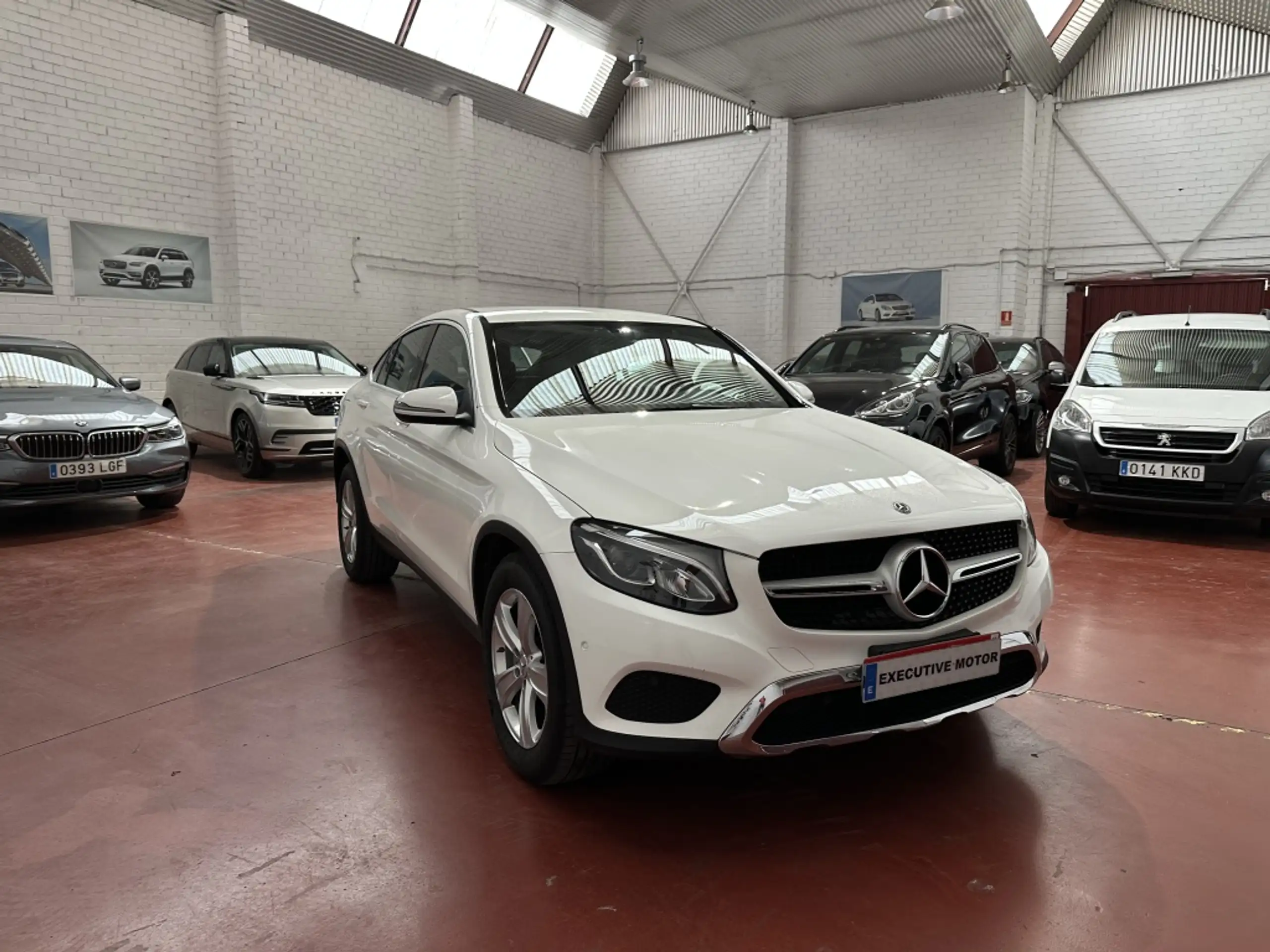 Mercedes-Benz - GLC 250