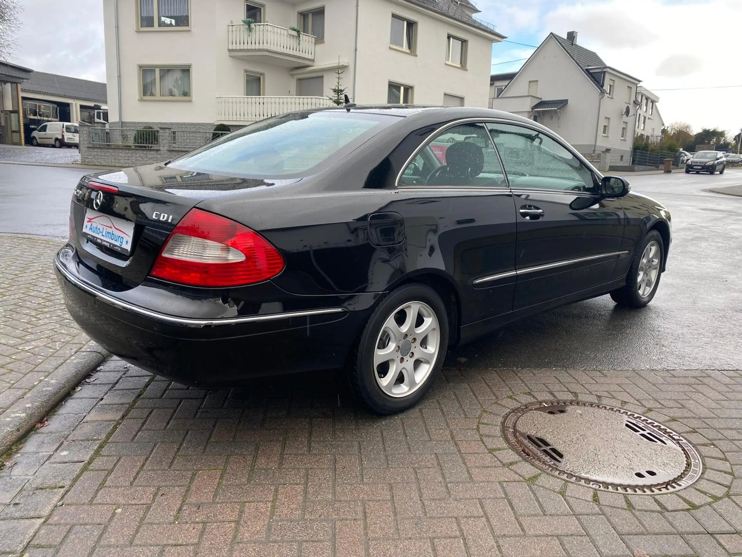 Mercedes-Benz - CLK 220