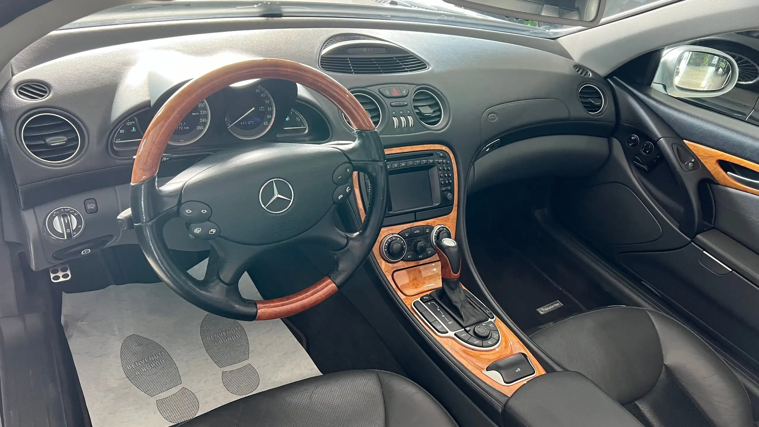 Mercedes-Benz - SL 500