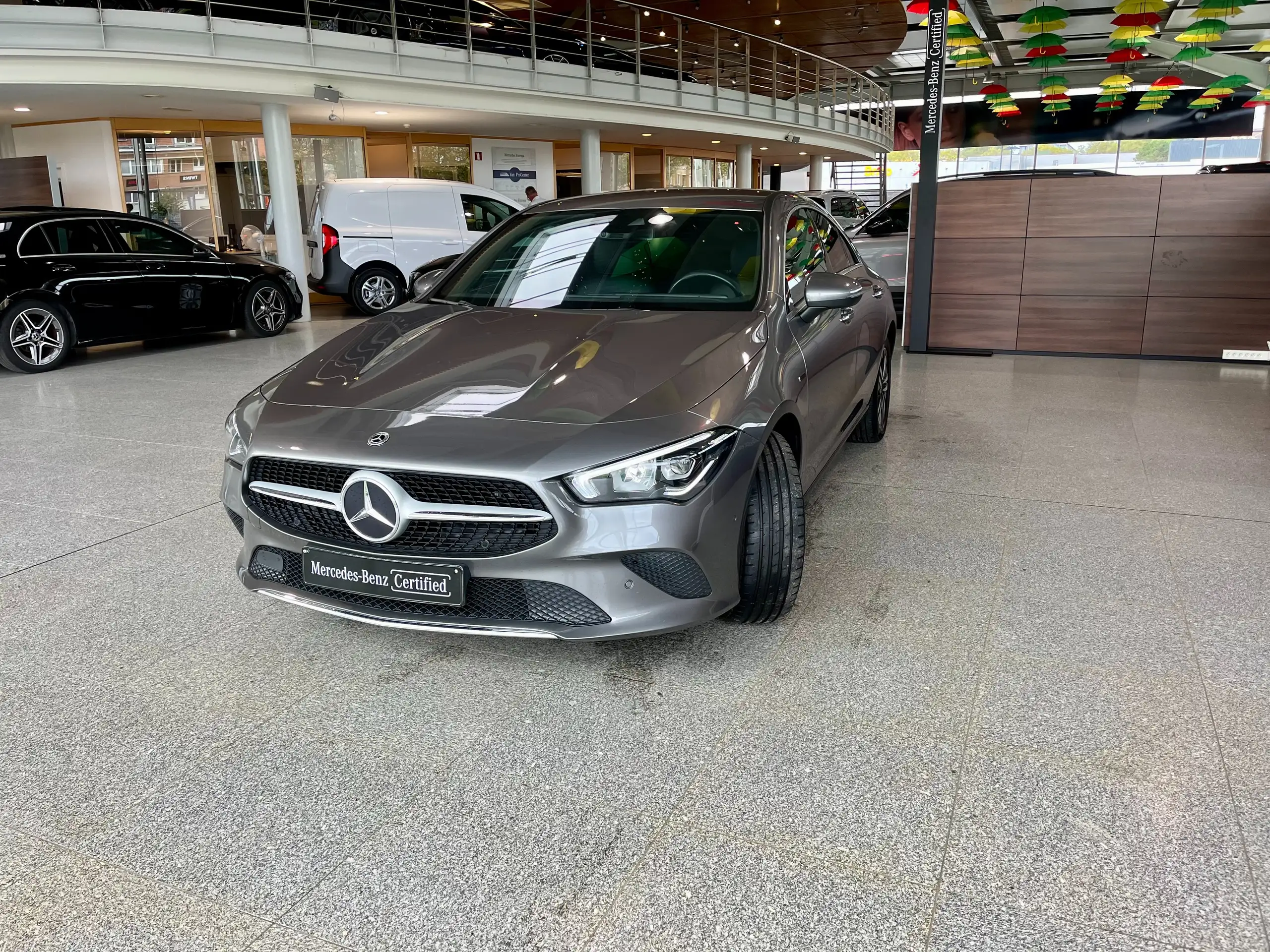 Mercedes-Benz - CLA 250