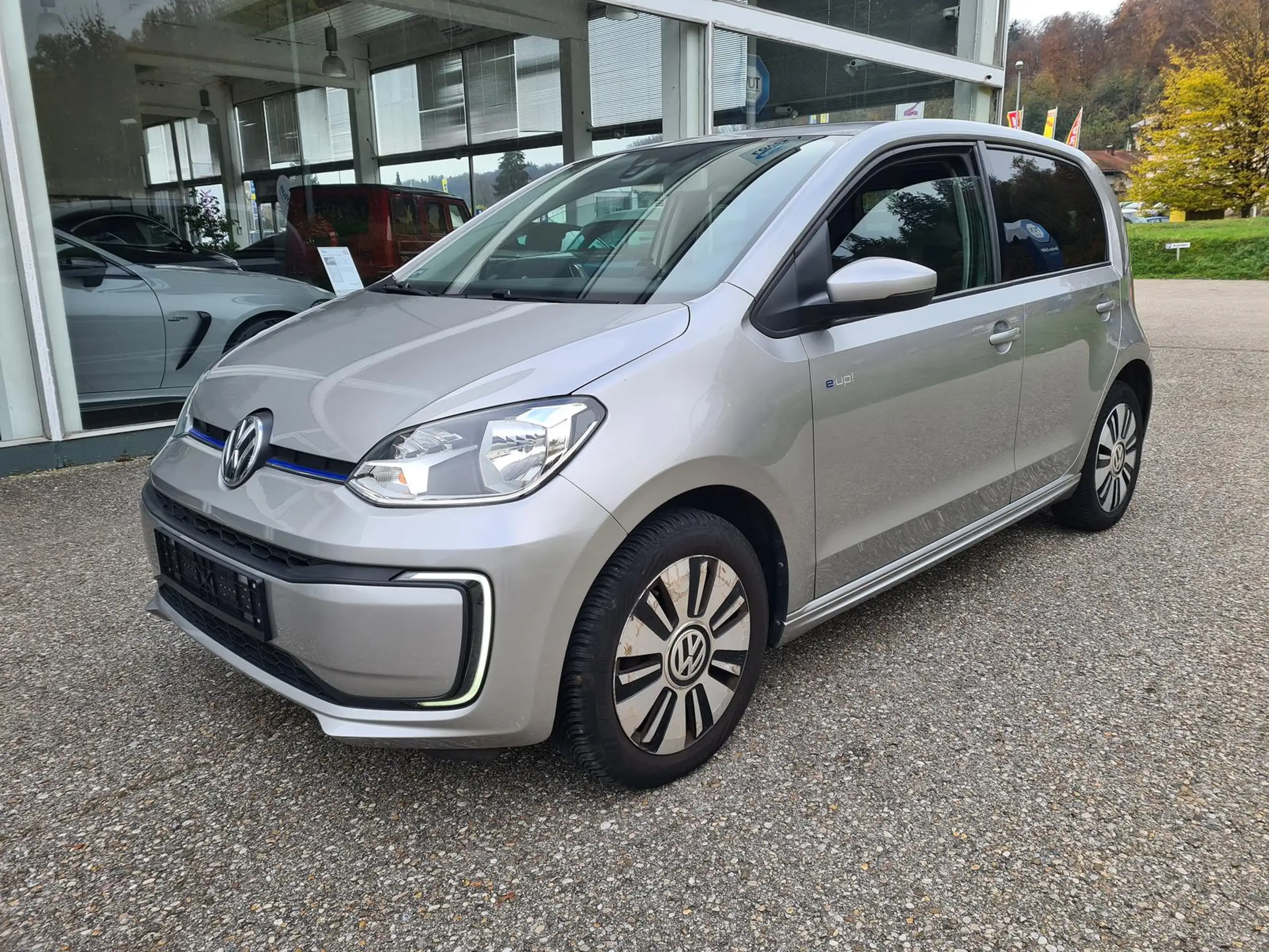 Volkswagen - e-up!