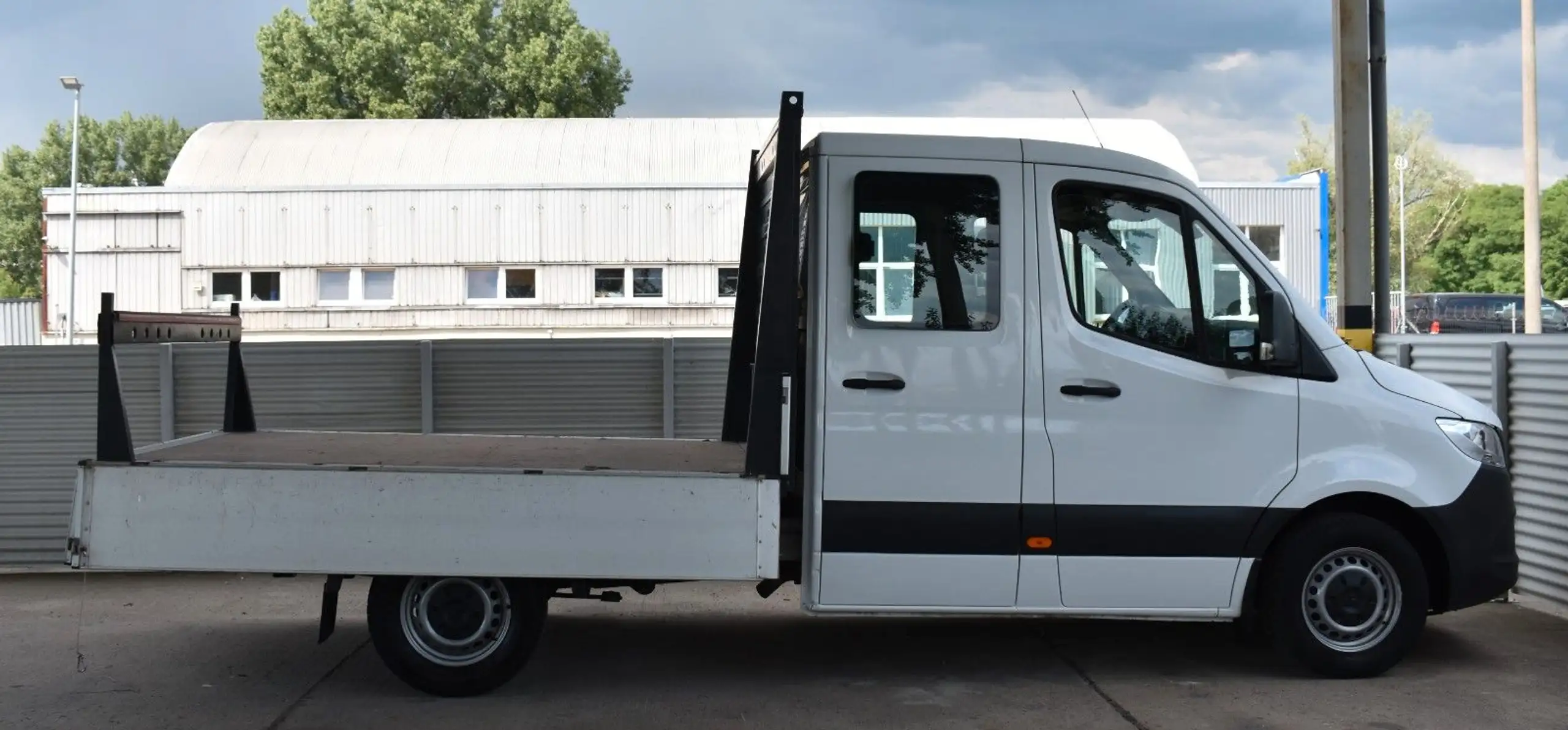 Mercedes-Benz - Sprinter