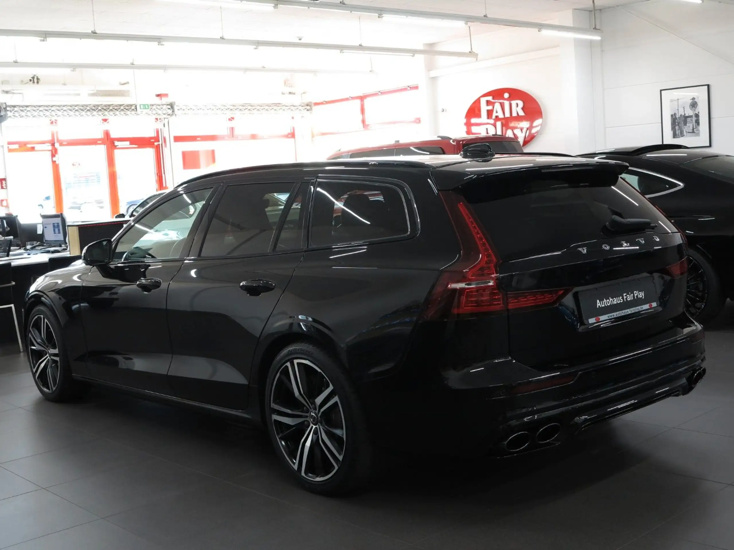 Volvo - V60