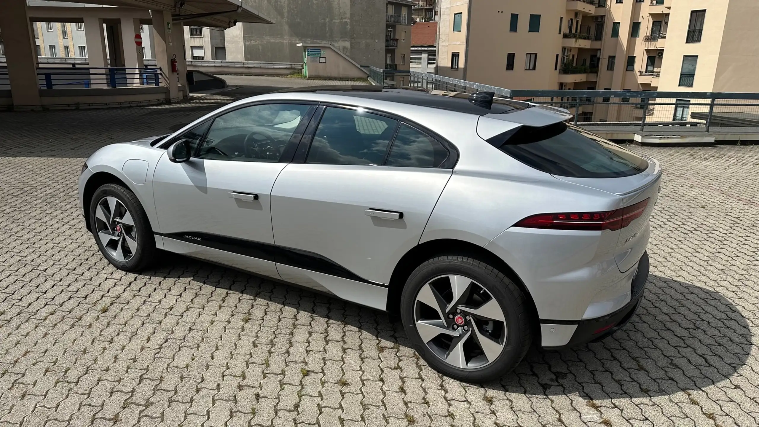 Jaguar - I-Pace