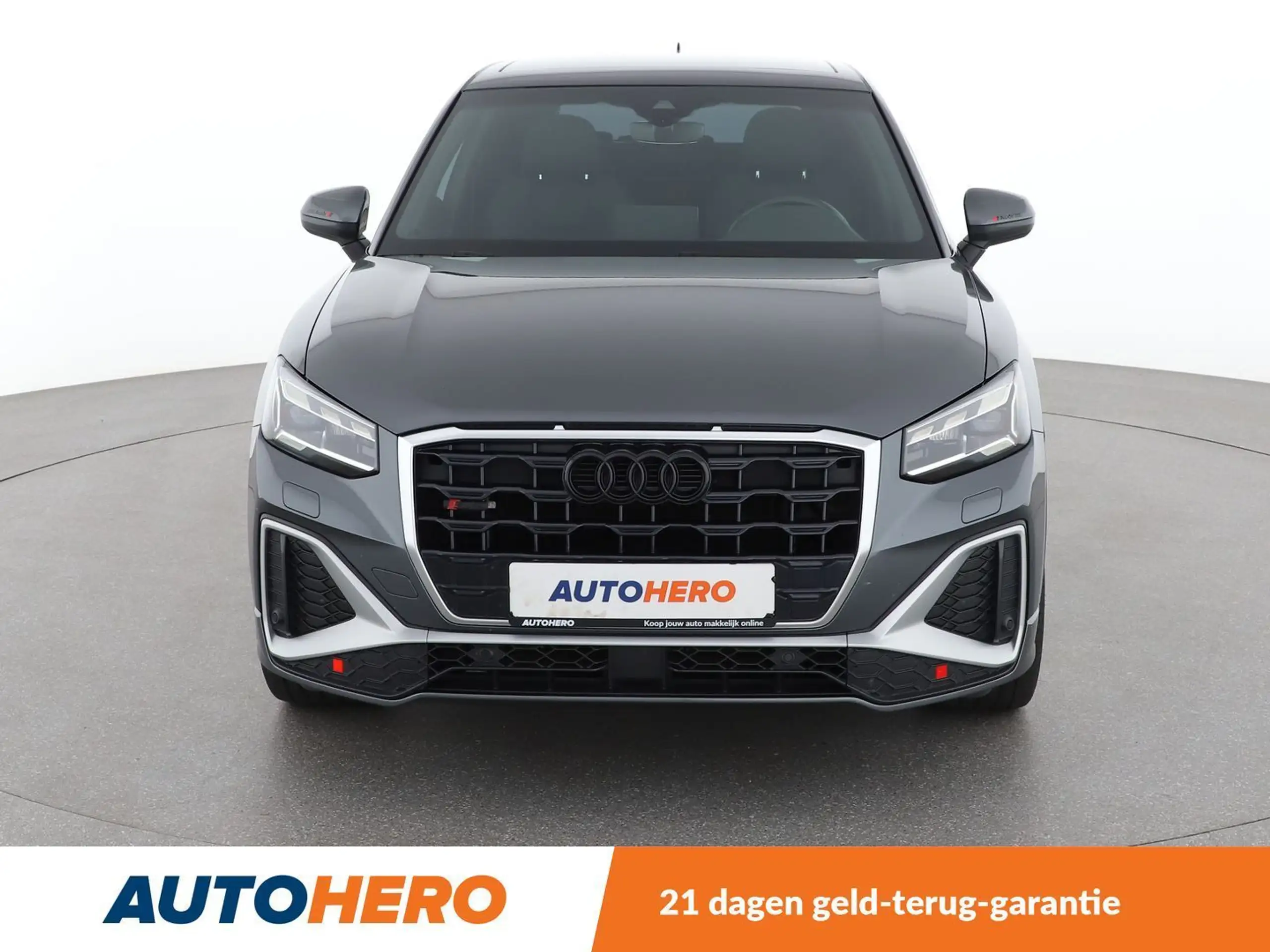 Audi - Q2